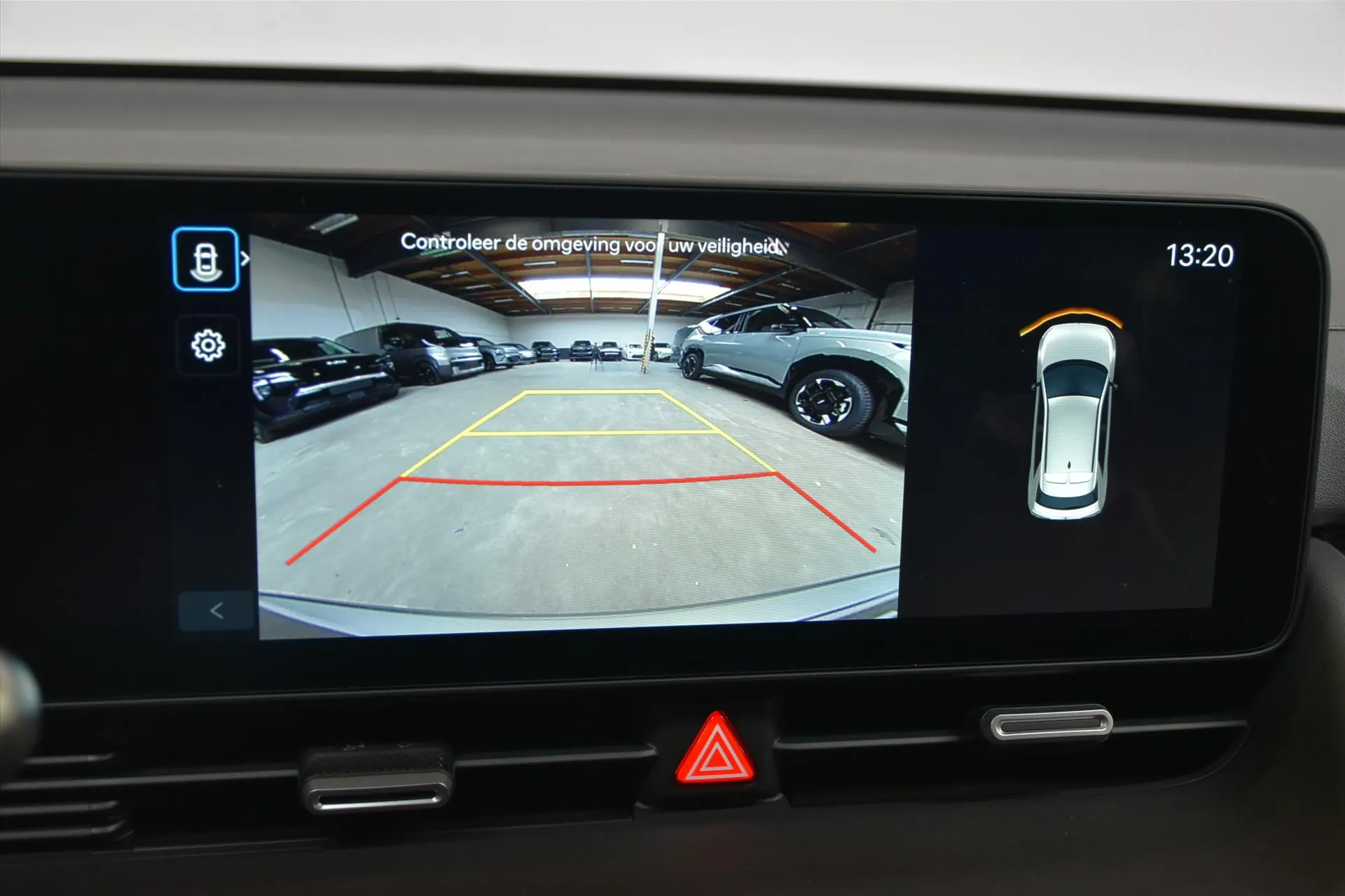 Hyundai IONIQ5 met kenteken 78558 – dashboard