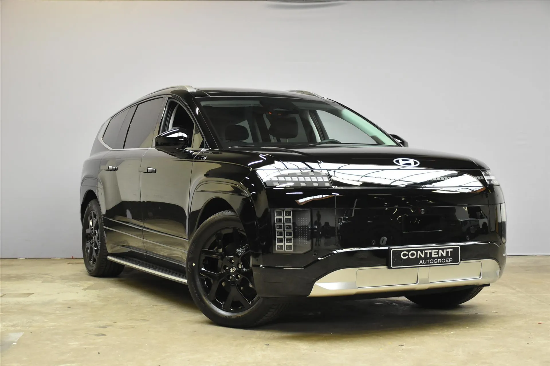 Hyundai IONIQ9 met kenteken KTT-56-V – autofoto 4