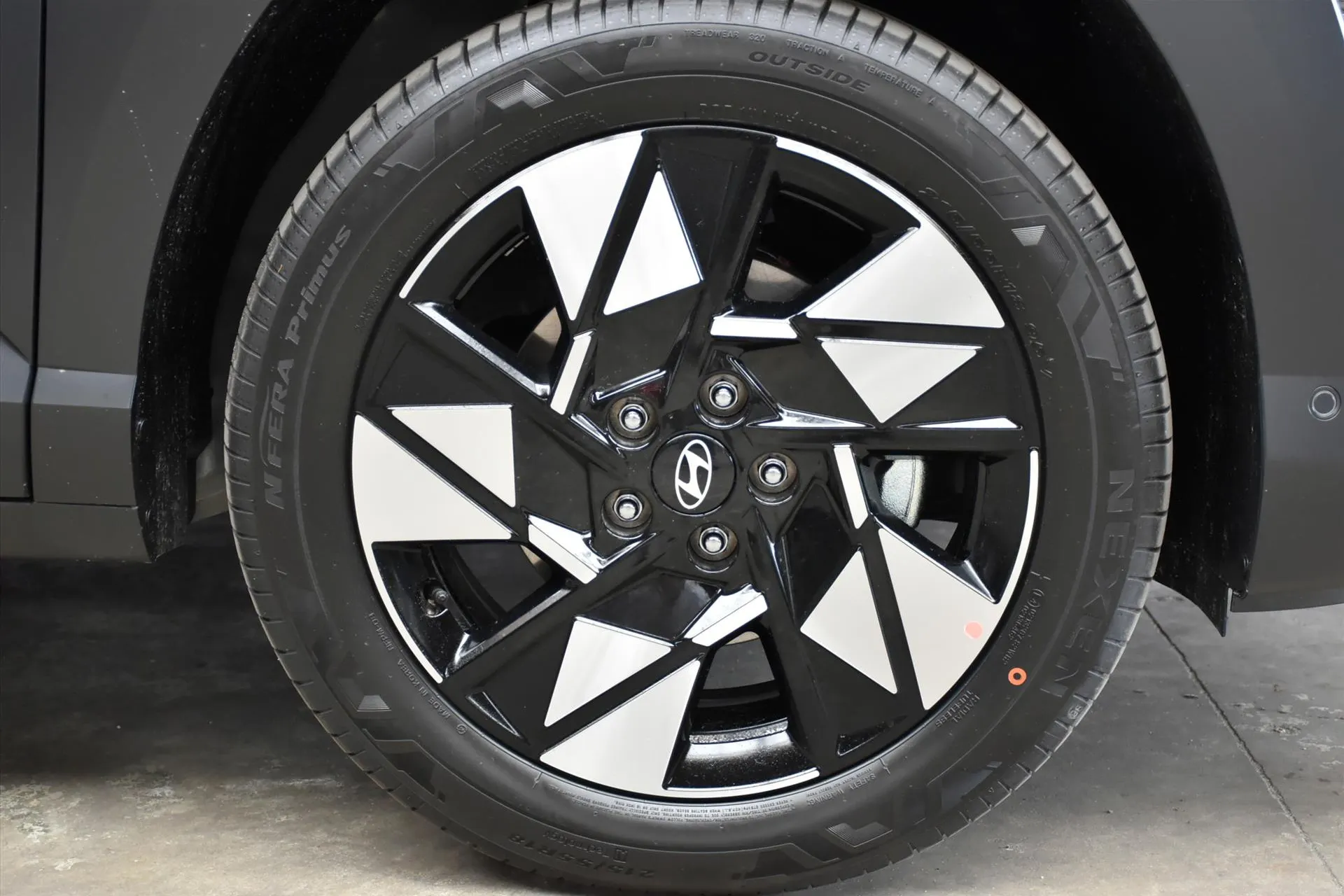 Hyundai Kona met kenteken 78604 – detailfoto