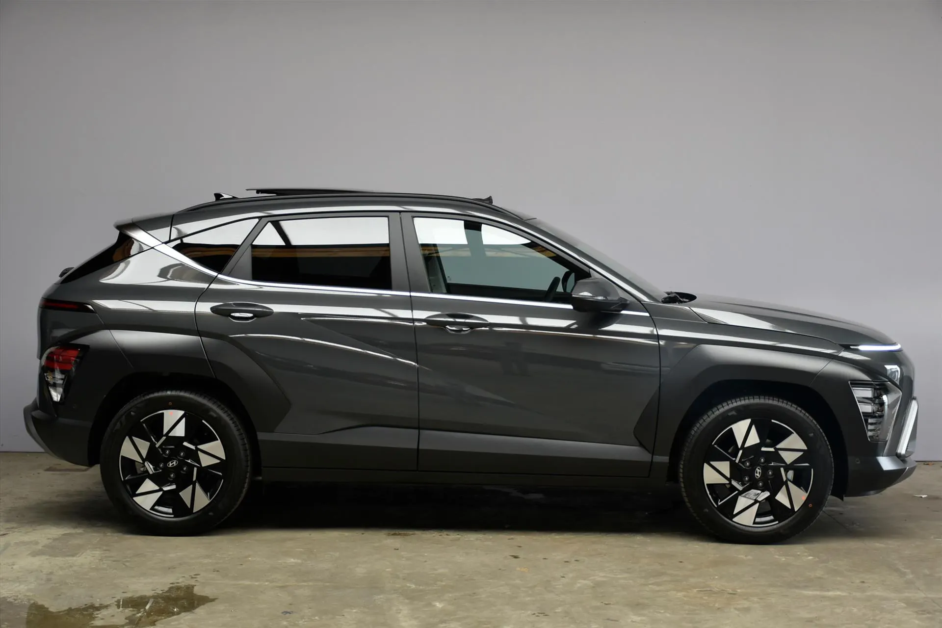 Hyundai Kona met kenteken 78605 – achteraanzicht
