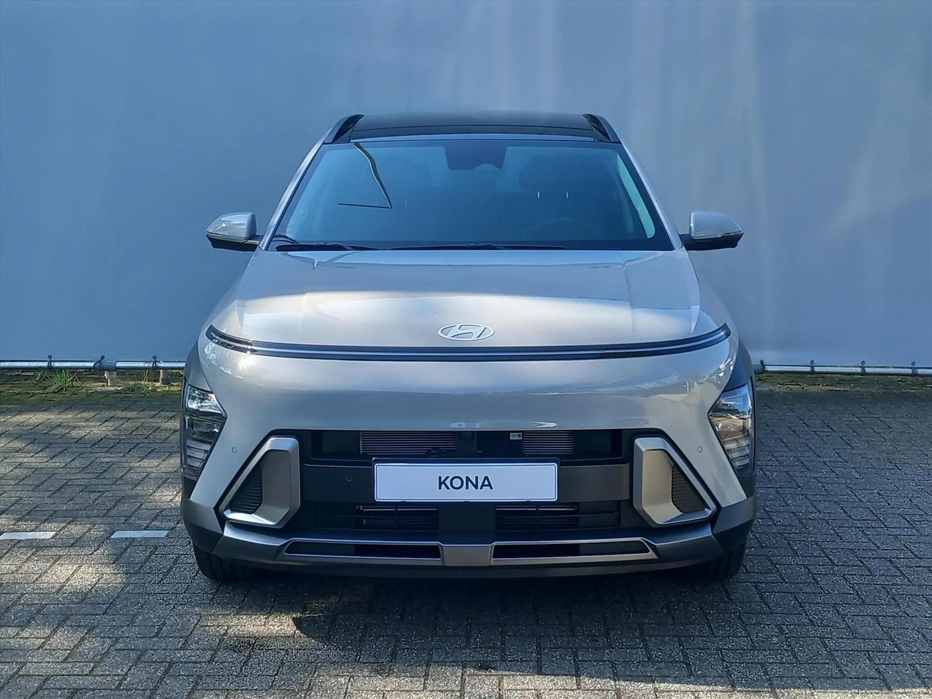 Hyundai Kona met kenteken 78608 – achteraanzicht
