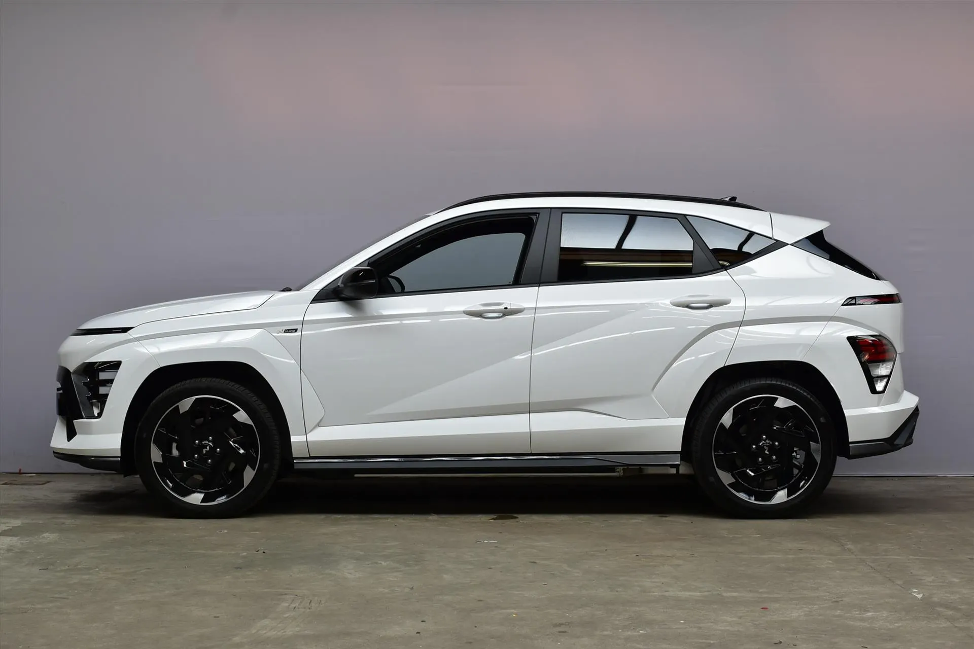 Hyundai Kona met kenteken KSH-33-K – achteraanzicht