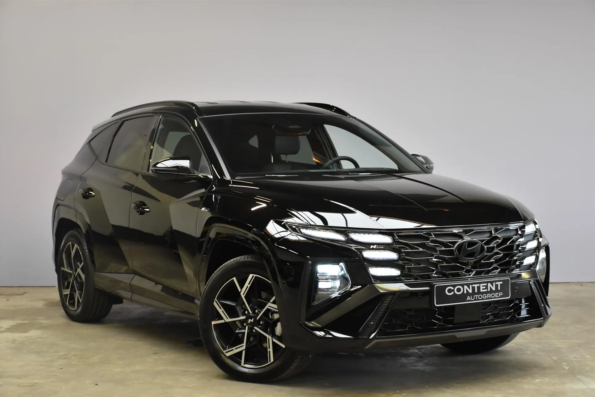 Hyundai Tucson met kenteken 77389 – achteraanzicht