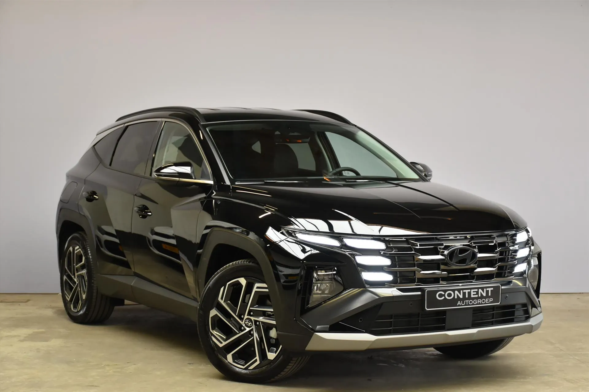 Hyundai Tucson met kenteken 78569 – achteraanzicht