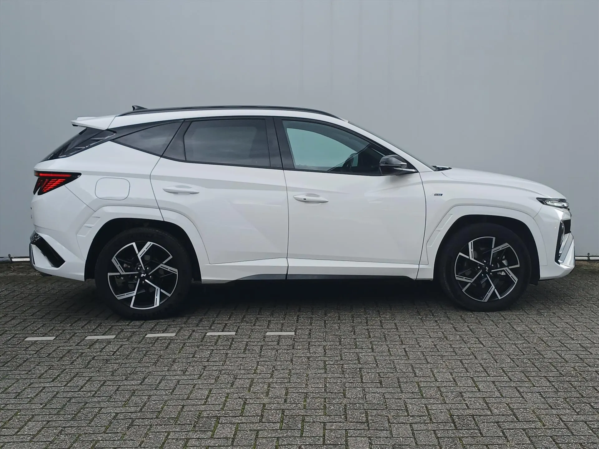 Hyundai Tucson met kenteken HLF-06-B – dashboard