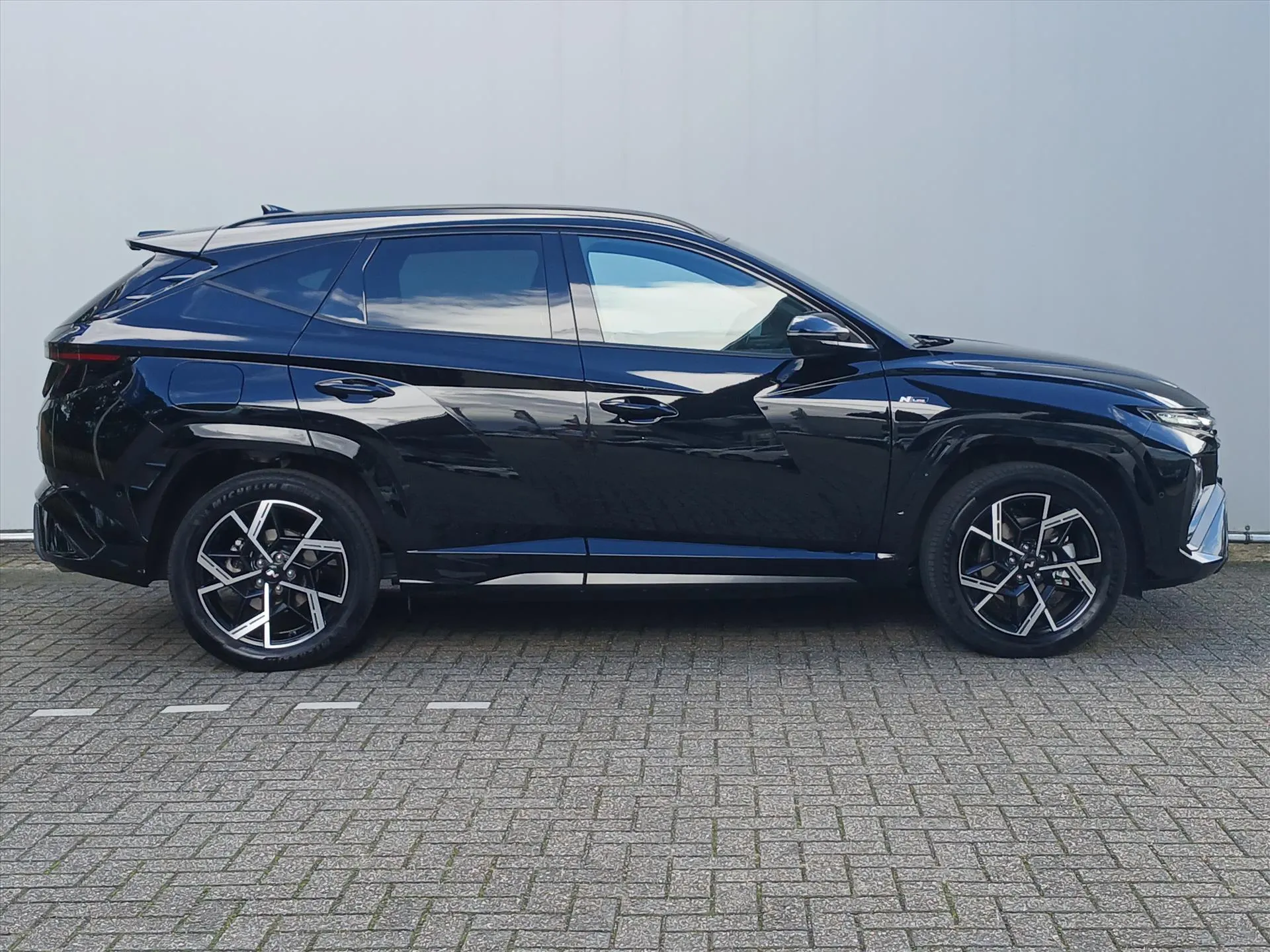 Hyundai Tucson met kenteken JFJ-06-H – dashboard