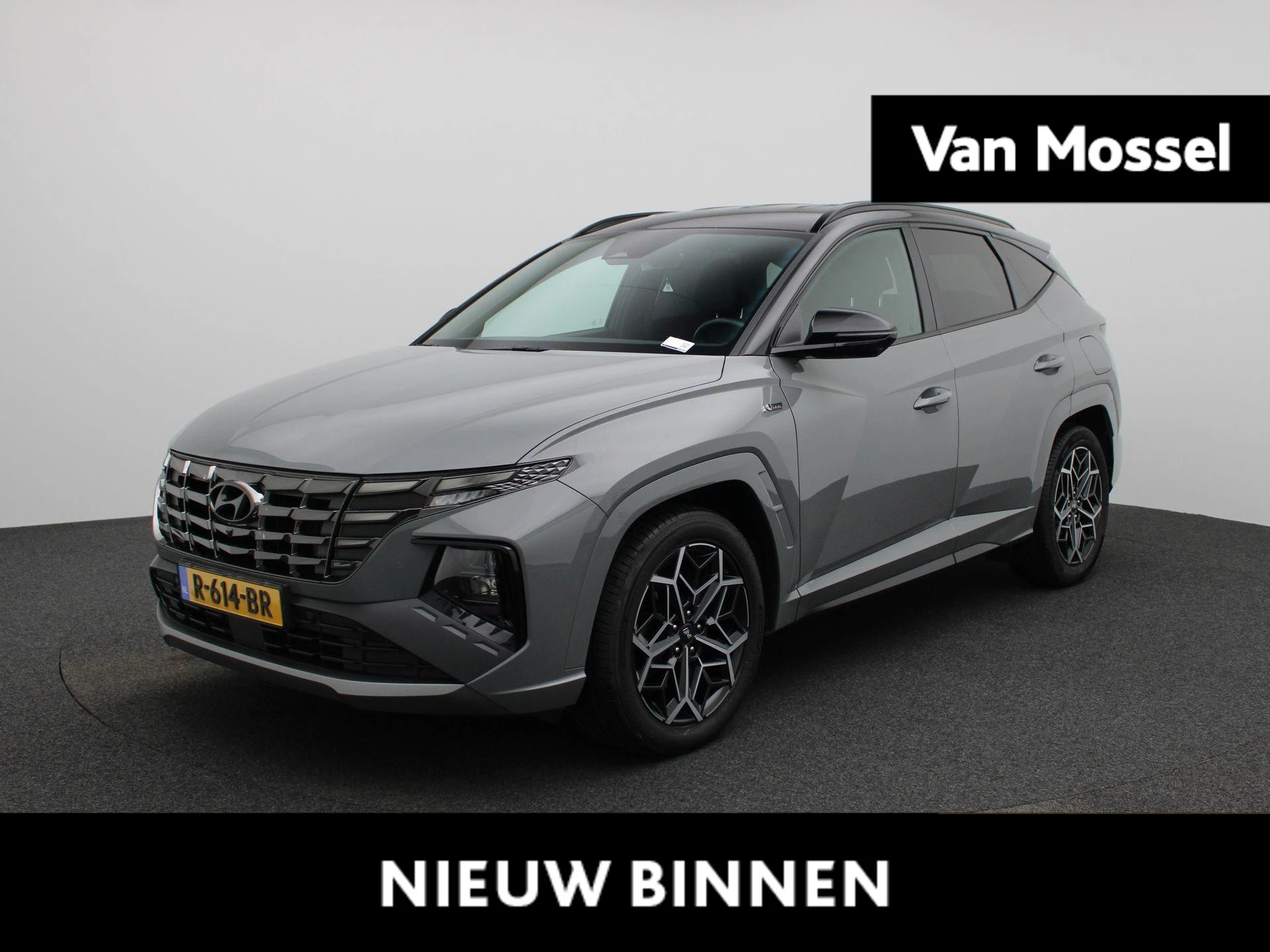 Hyundai Tucson met kenteken R-614-BR – autofoto 2