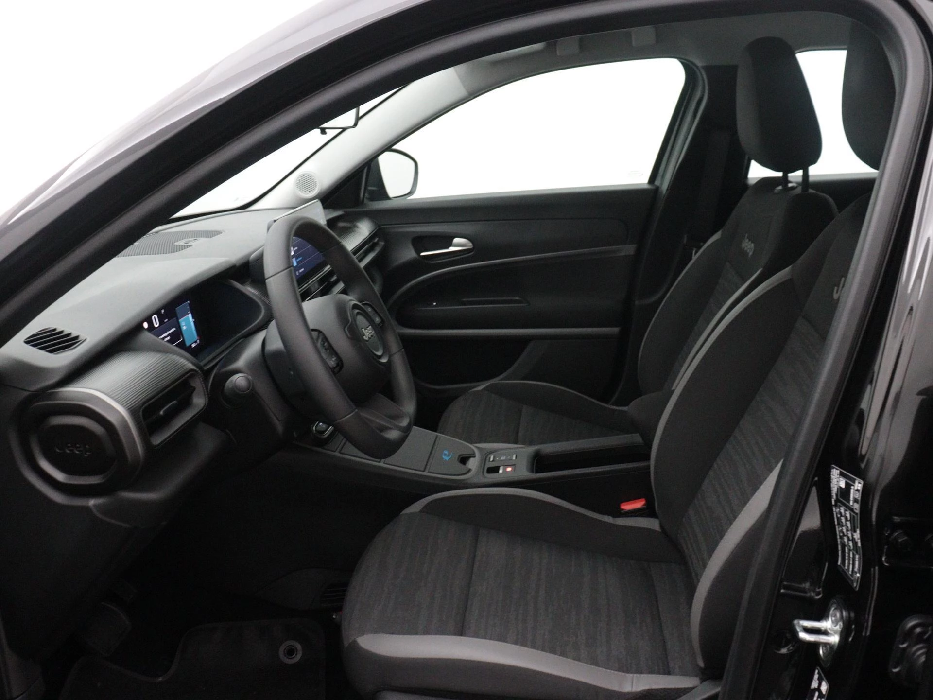 Jeep Avenger – autofoto 4