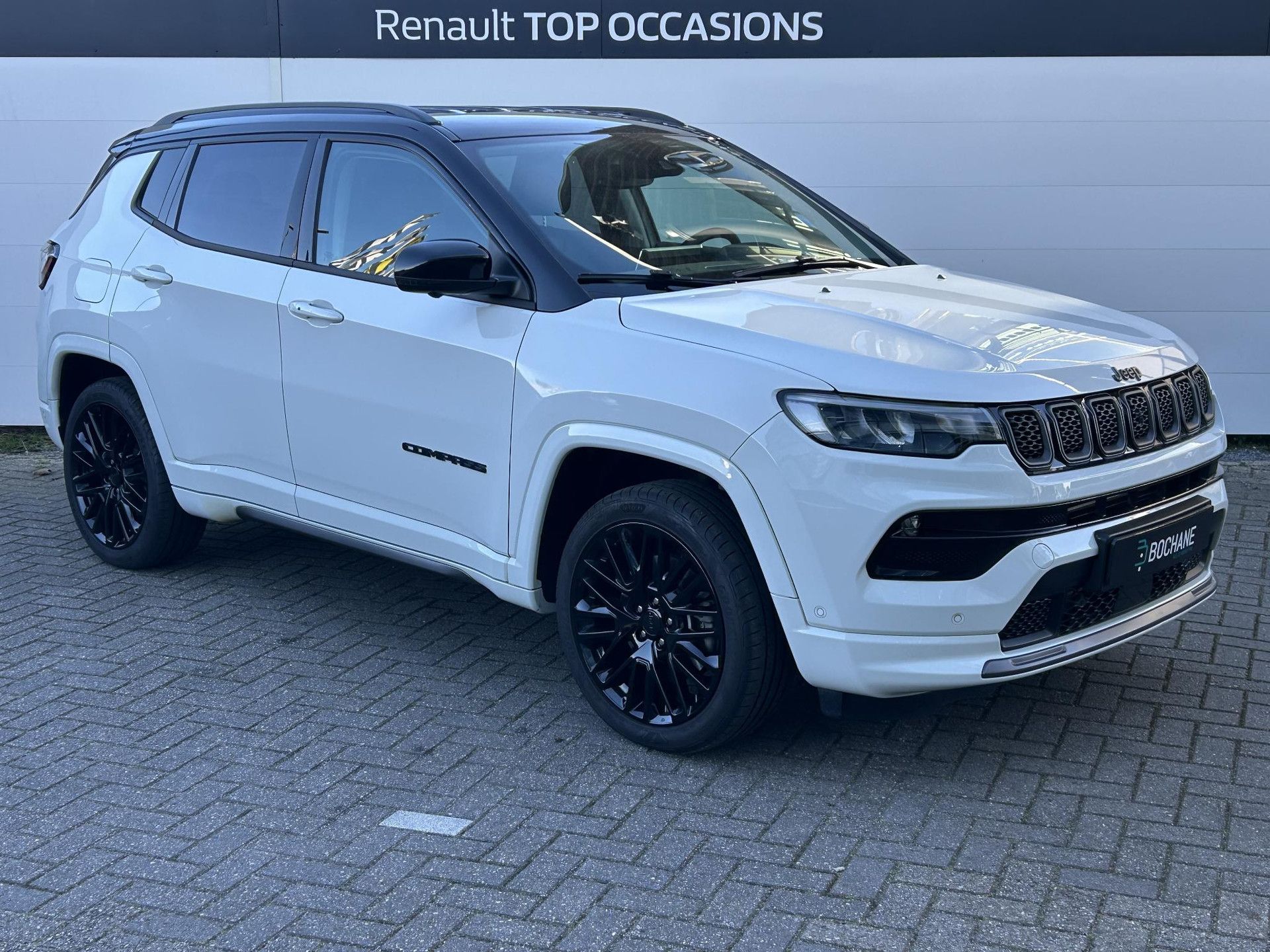 Jeep Compass met kenteken HXP-12-K – detailfoto