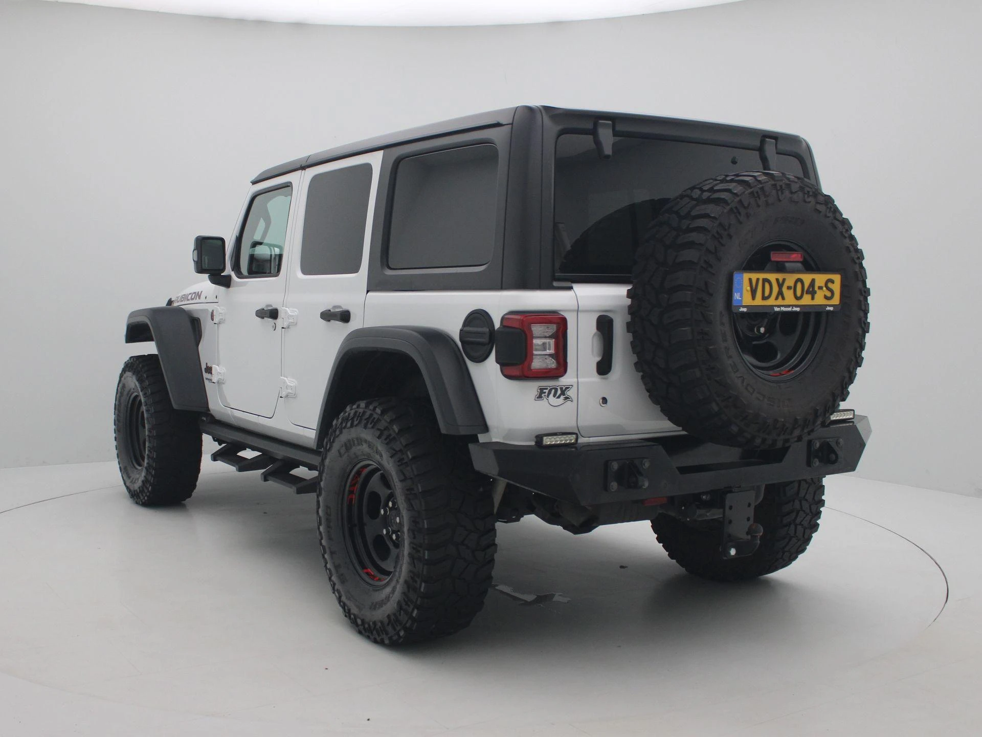 Jeep Wrangler met kenteken 65100 – autofoto 3