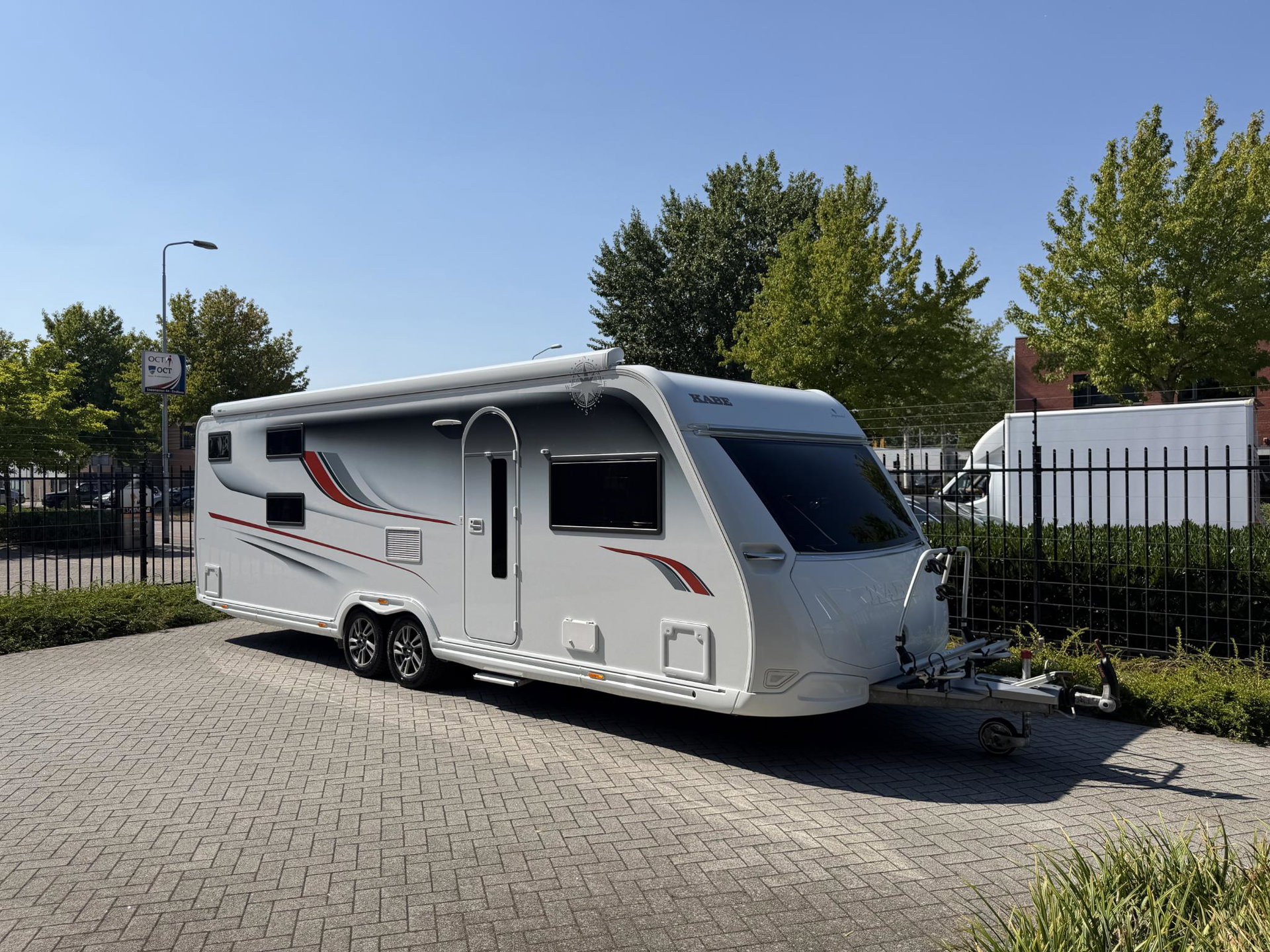 Kabe ID.3 met kenteken 91-WTS-8 – achteraanzicht