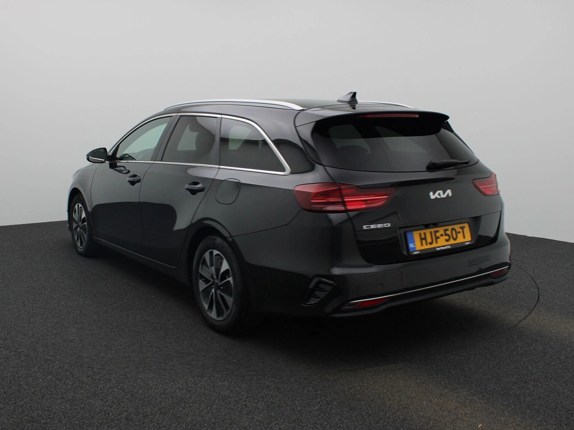 Kia CeedSportswagon met kenteken HJF-50-T – autofoto 3