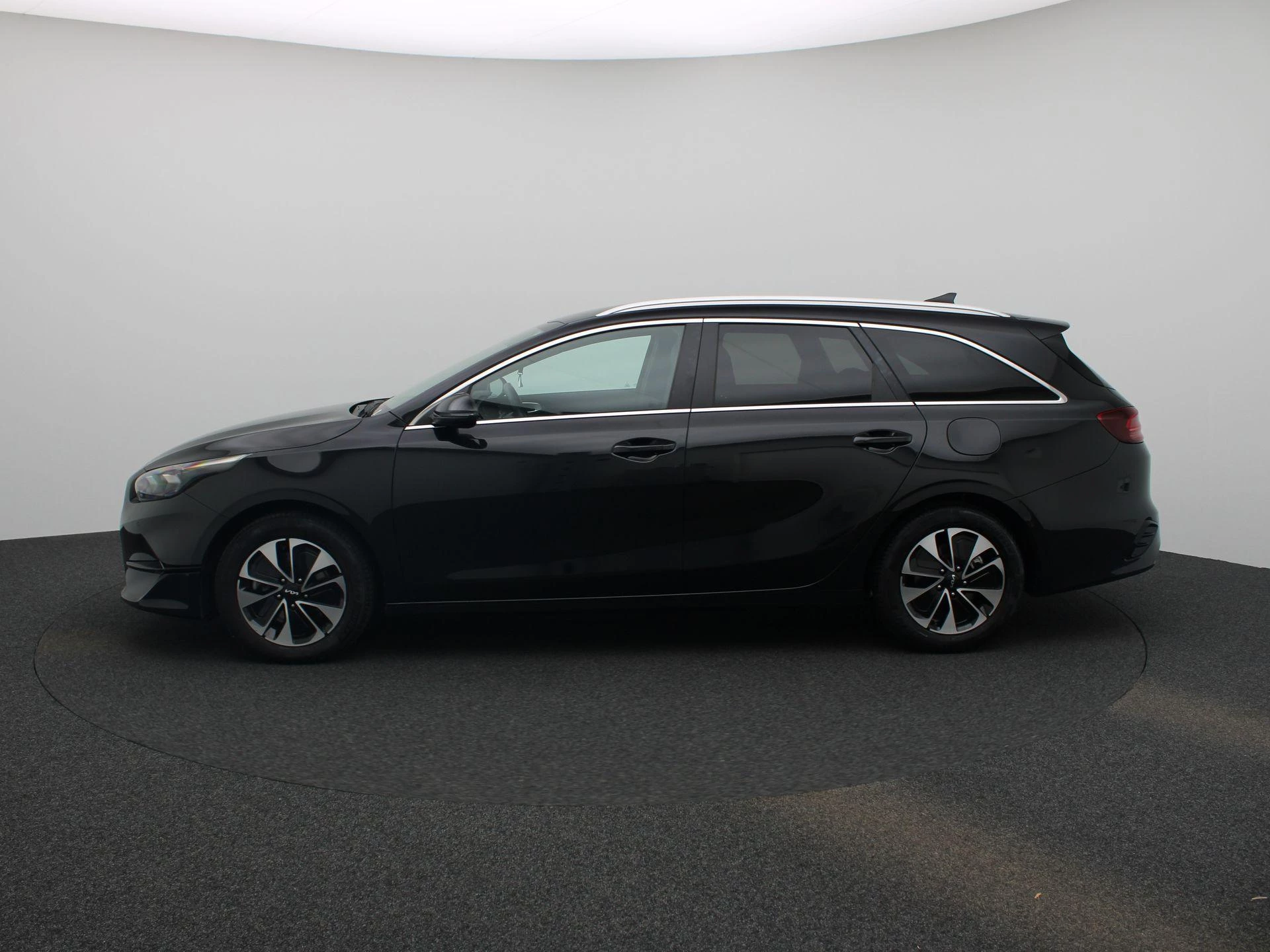 Kia CeedSportswagon met kenteken HJF-50-T – autofoto 5