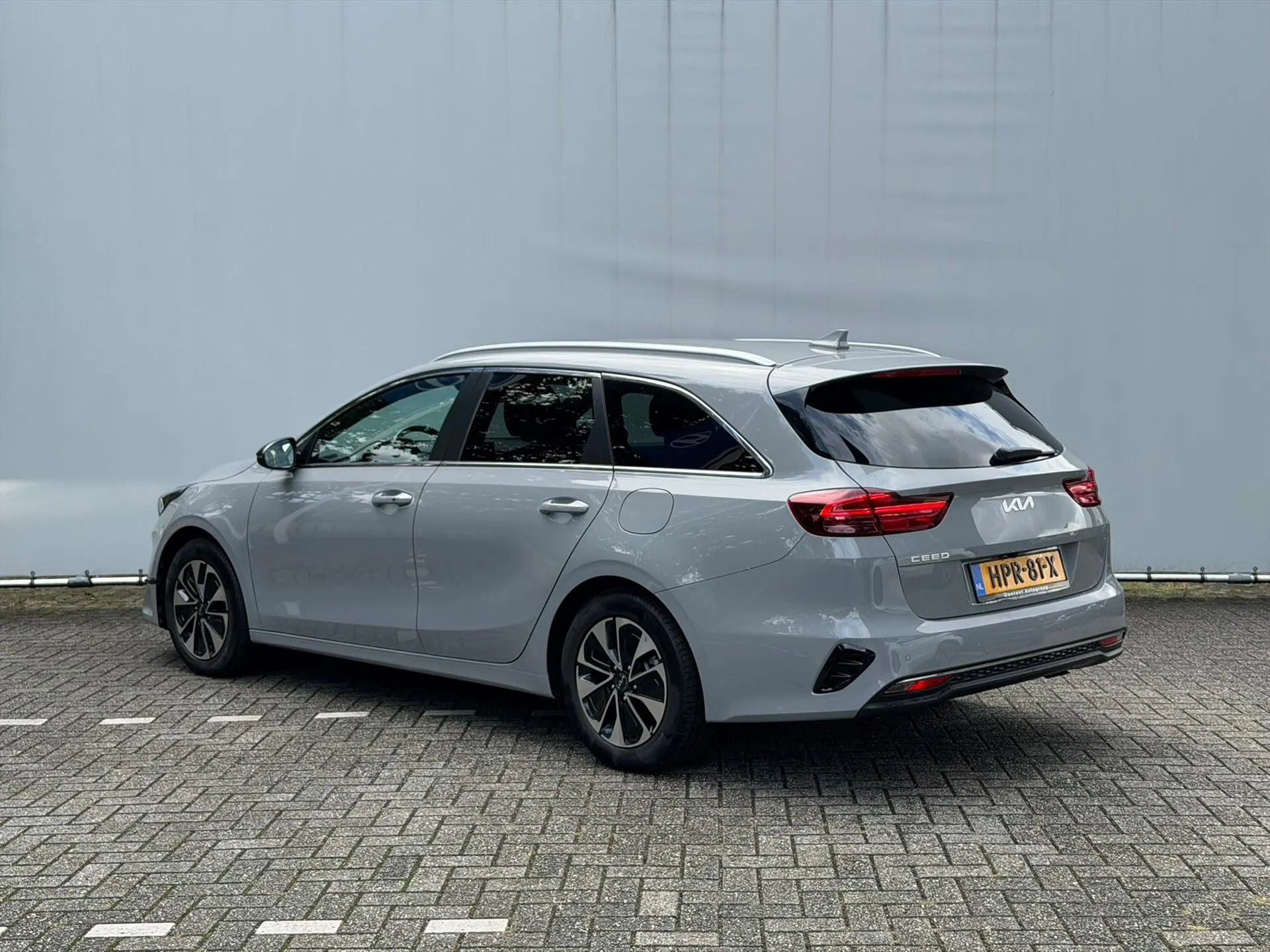 Kia CeedSportswagon met kenteken HPR-81-X – interieur