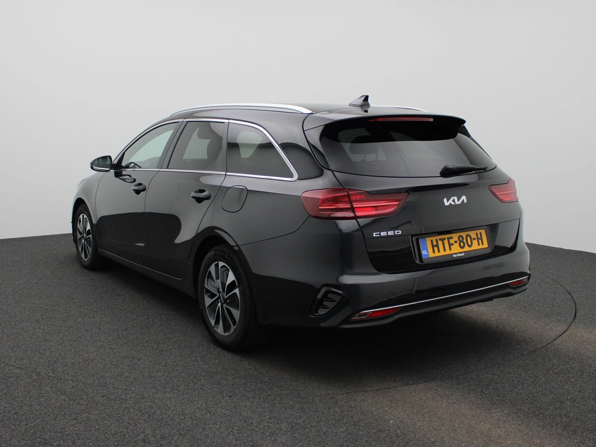 Kia CeedSportswagon met kenteken HTF-80-H – autofoto 5