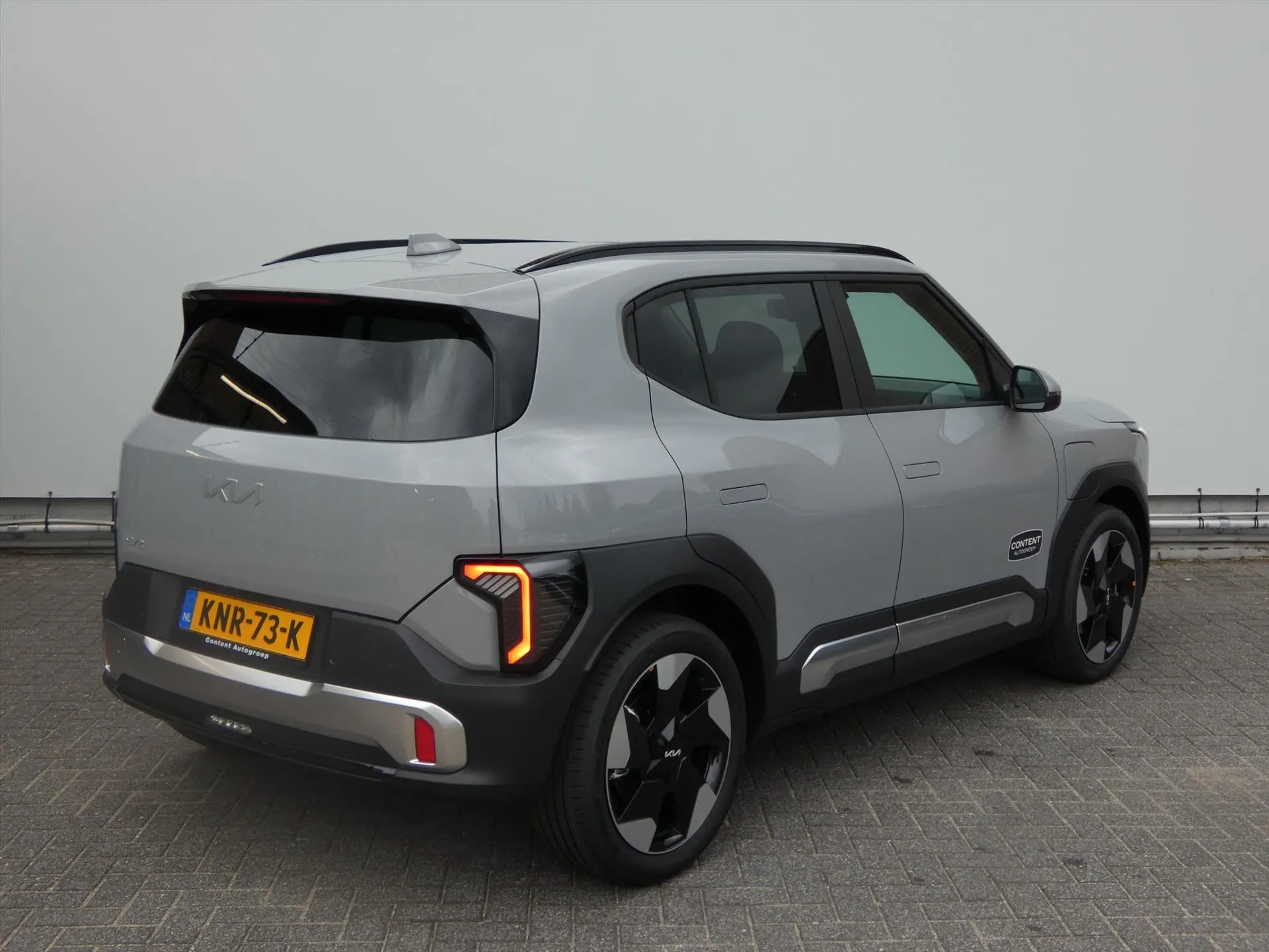 Kia EV2 met kenteken KNR-73-K – autofoto 5