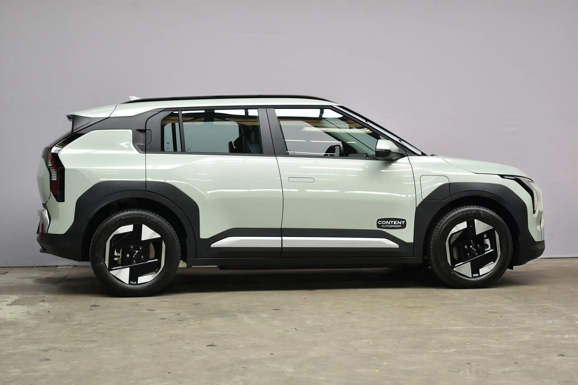 Kia EV3 met kenteken KRZ-83-Z – detailfoto