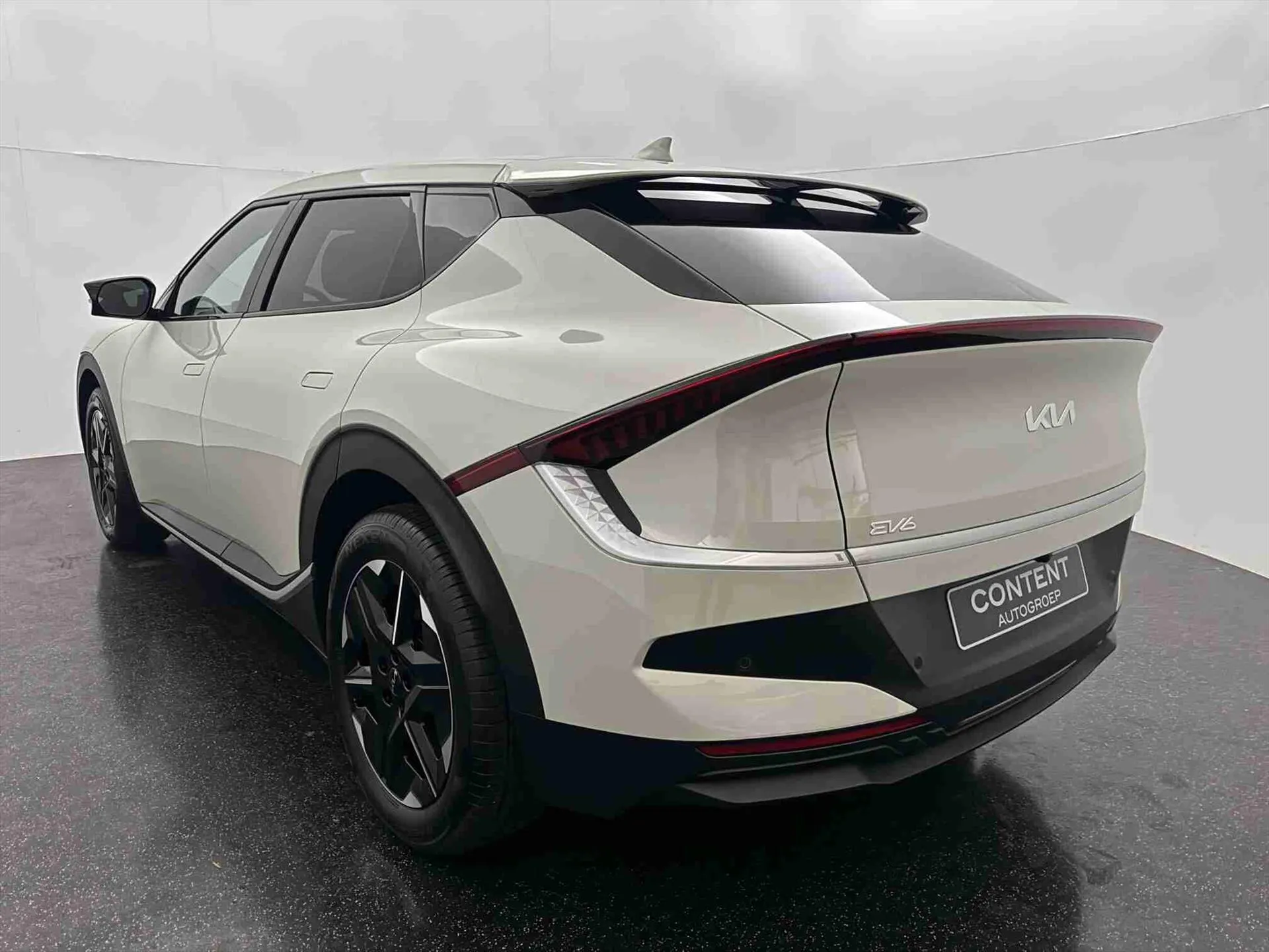 Kia EV6 met kenteken 78462 – achteraanzicht