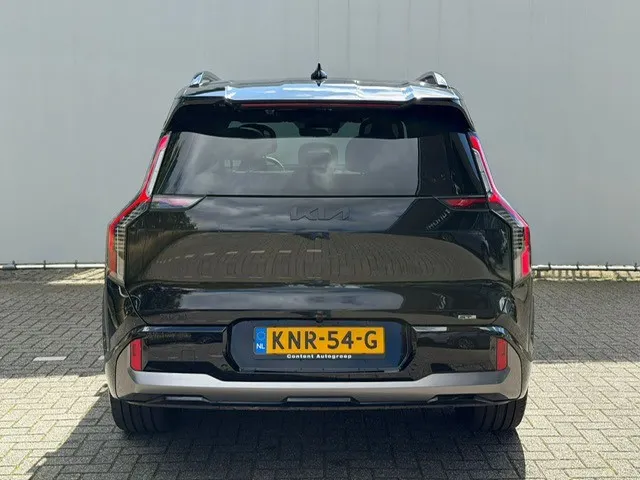 Kia EV9 met kenteken KNR-54-G – dashboard
