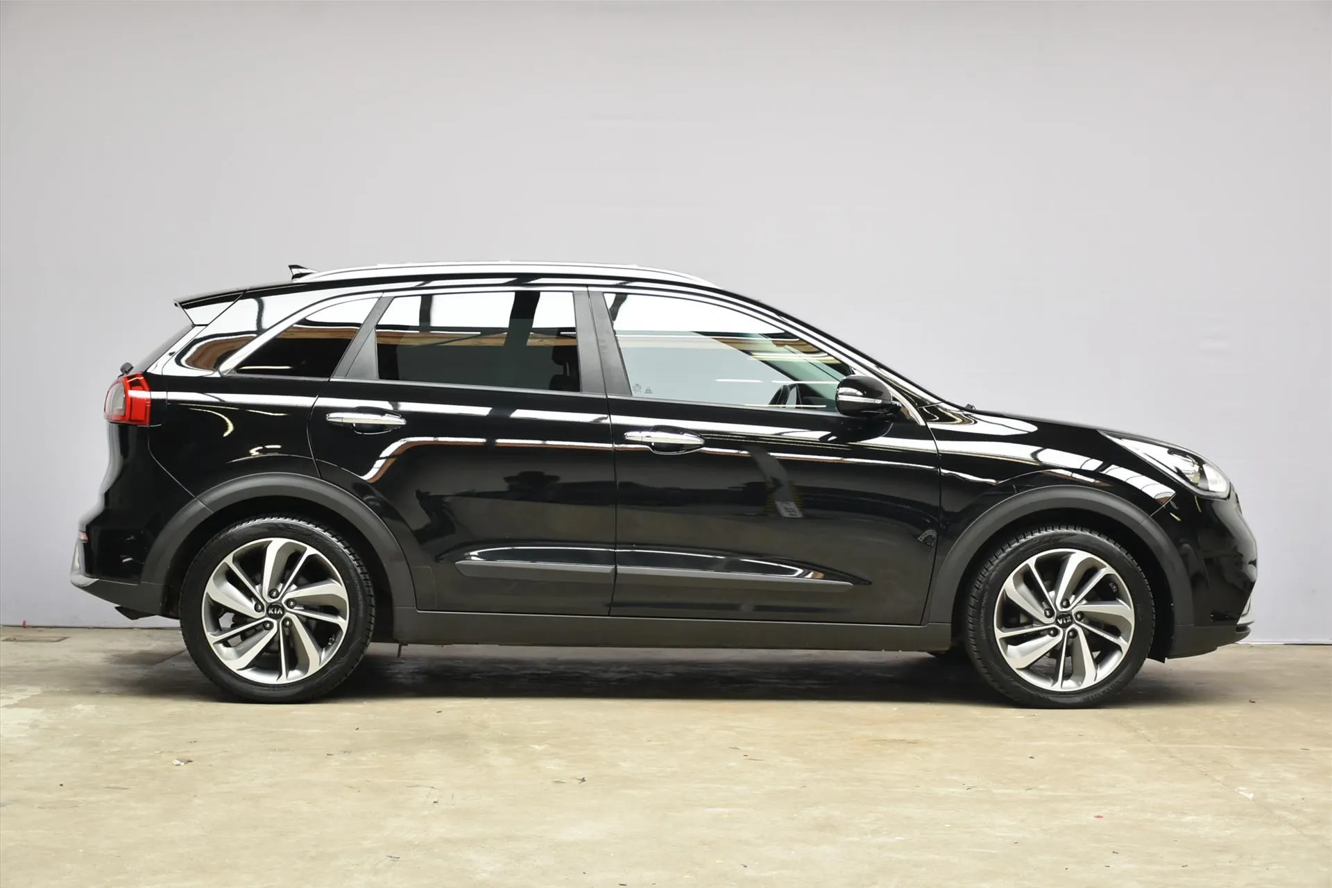 Kia Niro met kenteken G-434-TF – dashboard