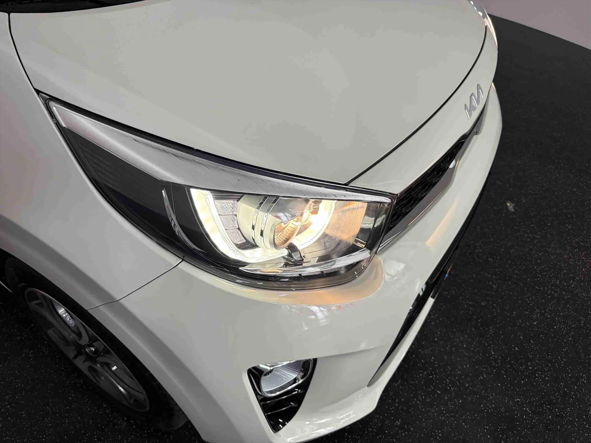Kia Picanto met kenteken T-386-SR – dashboard