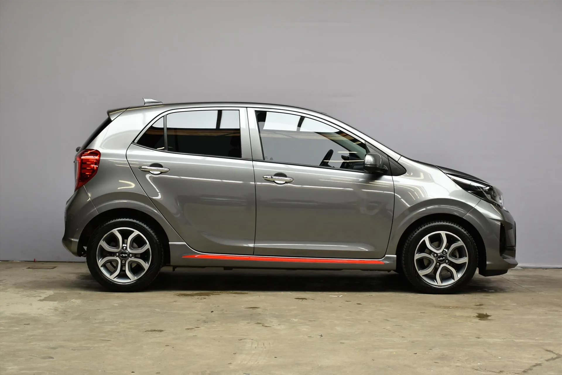 Kia Picanto met kenteken Z-807-NK – dashboard