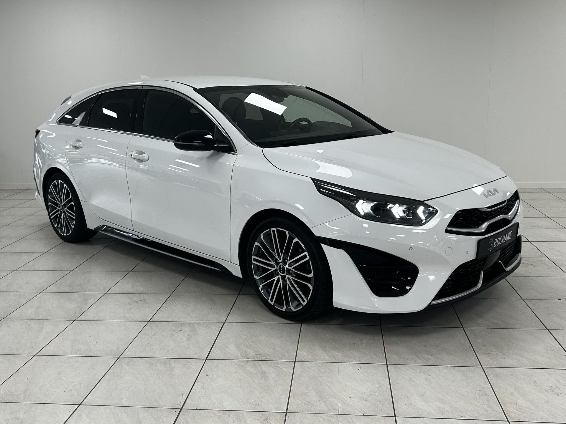 Kia ProCeed met kenteken N-600-XF – detailfoto