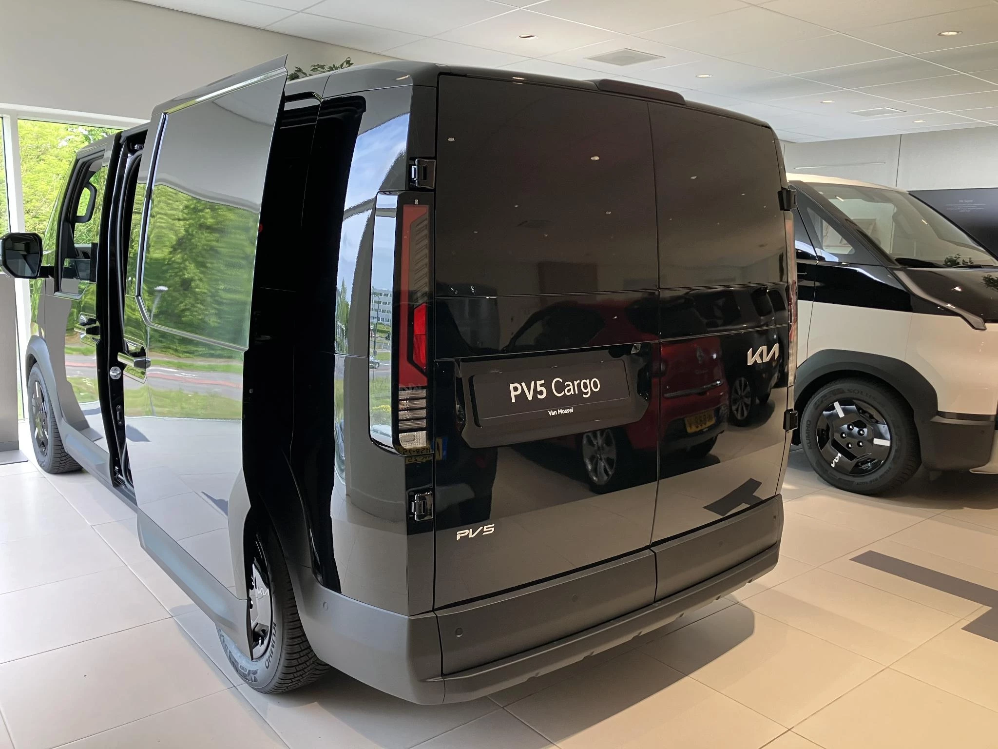 Kia PV5 – autofoto 5