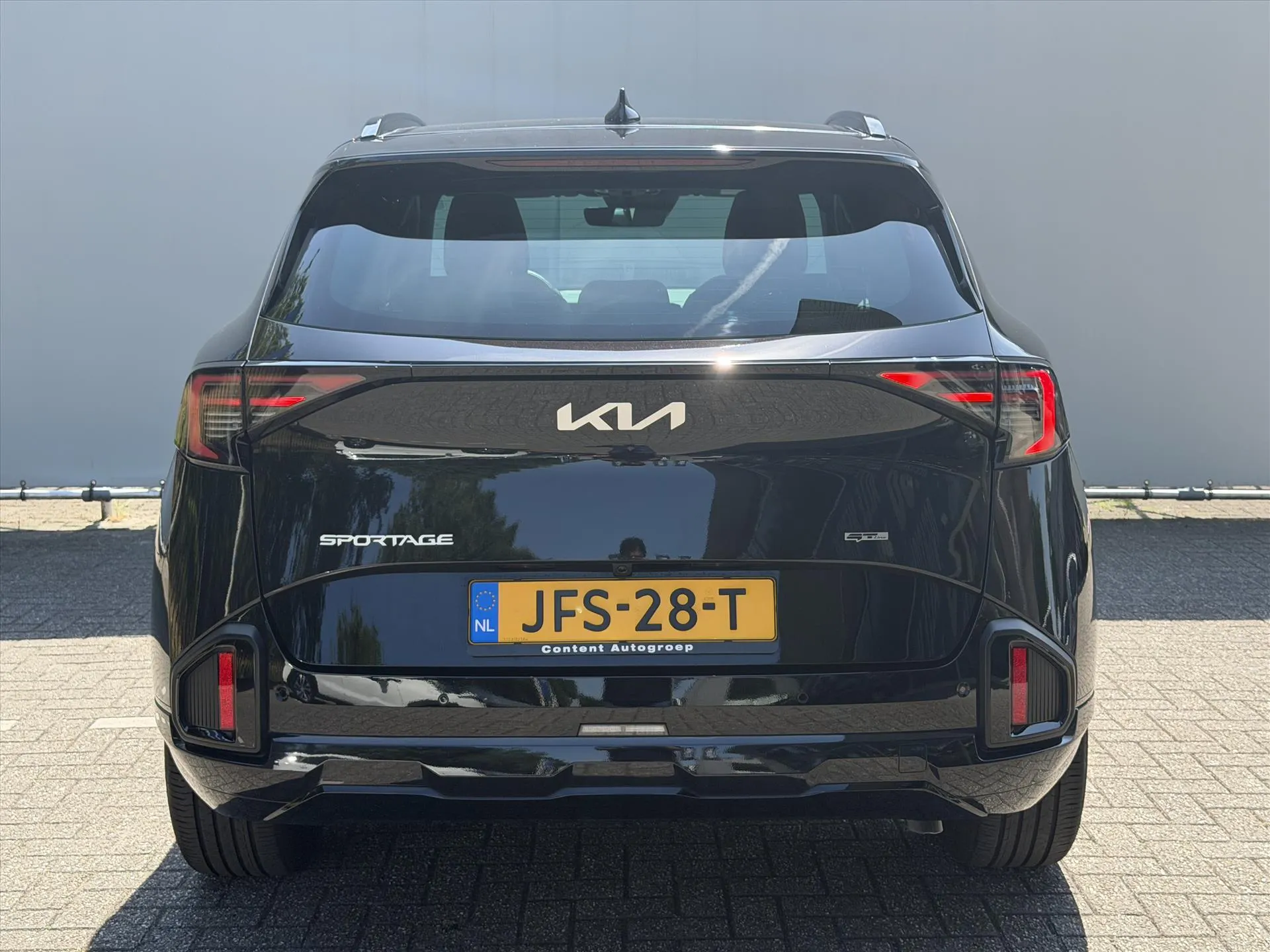 Kia Sportage met kenteken JFS-28-T – dashboard