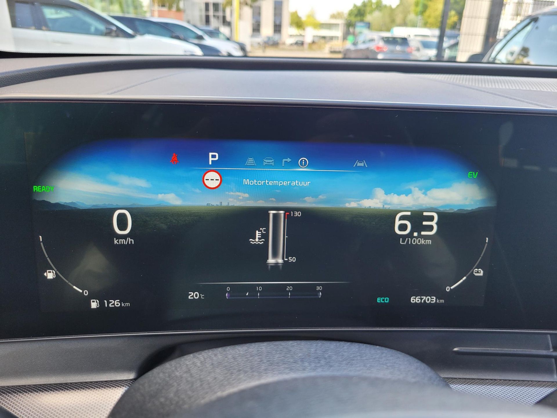 Kia Sportage met kenteken X-358-XZ – dashboard
