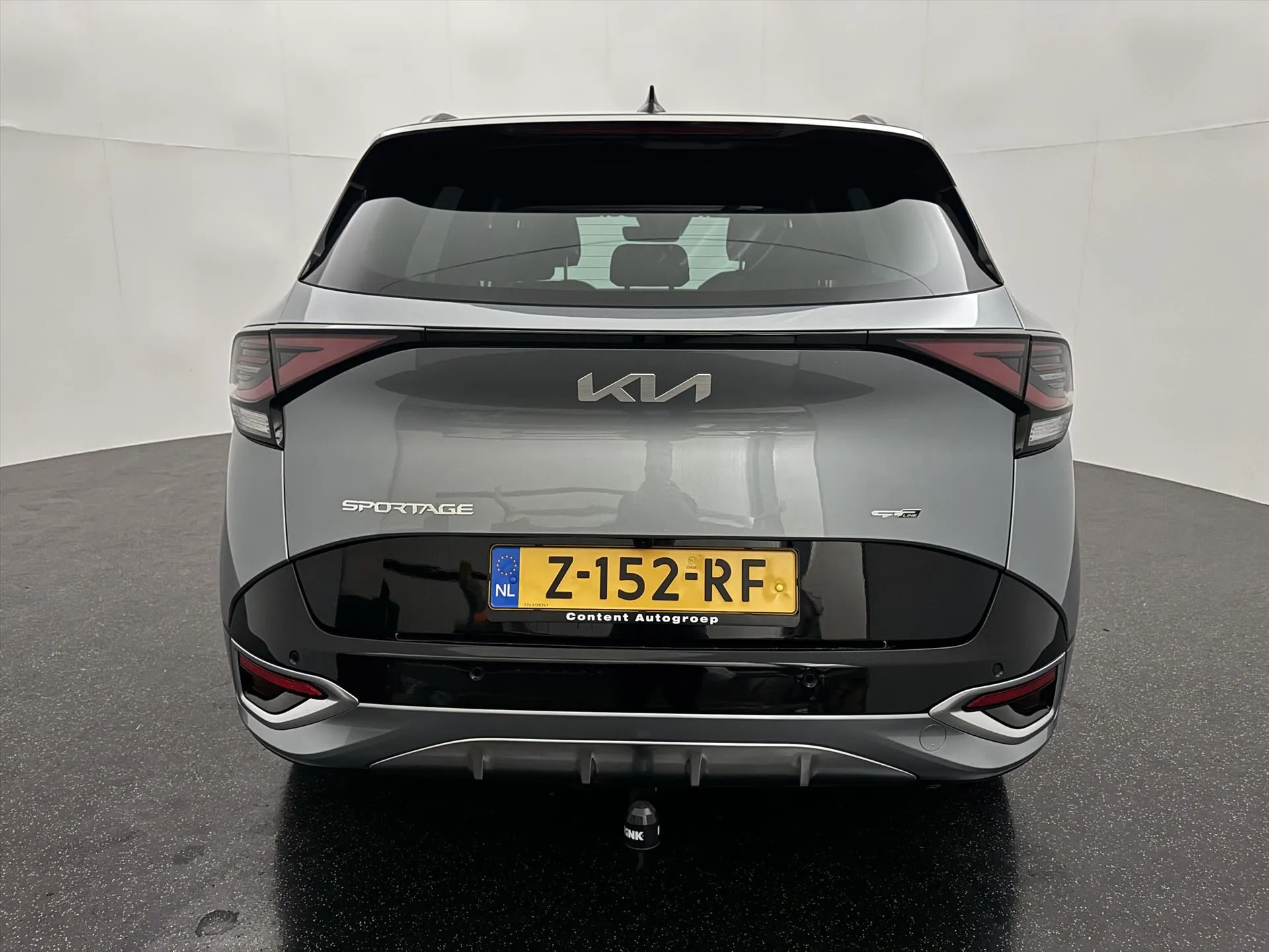 Kia Sportage met kenteken Z-152-RF – dashboard
