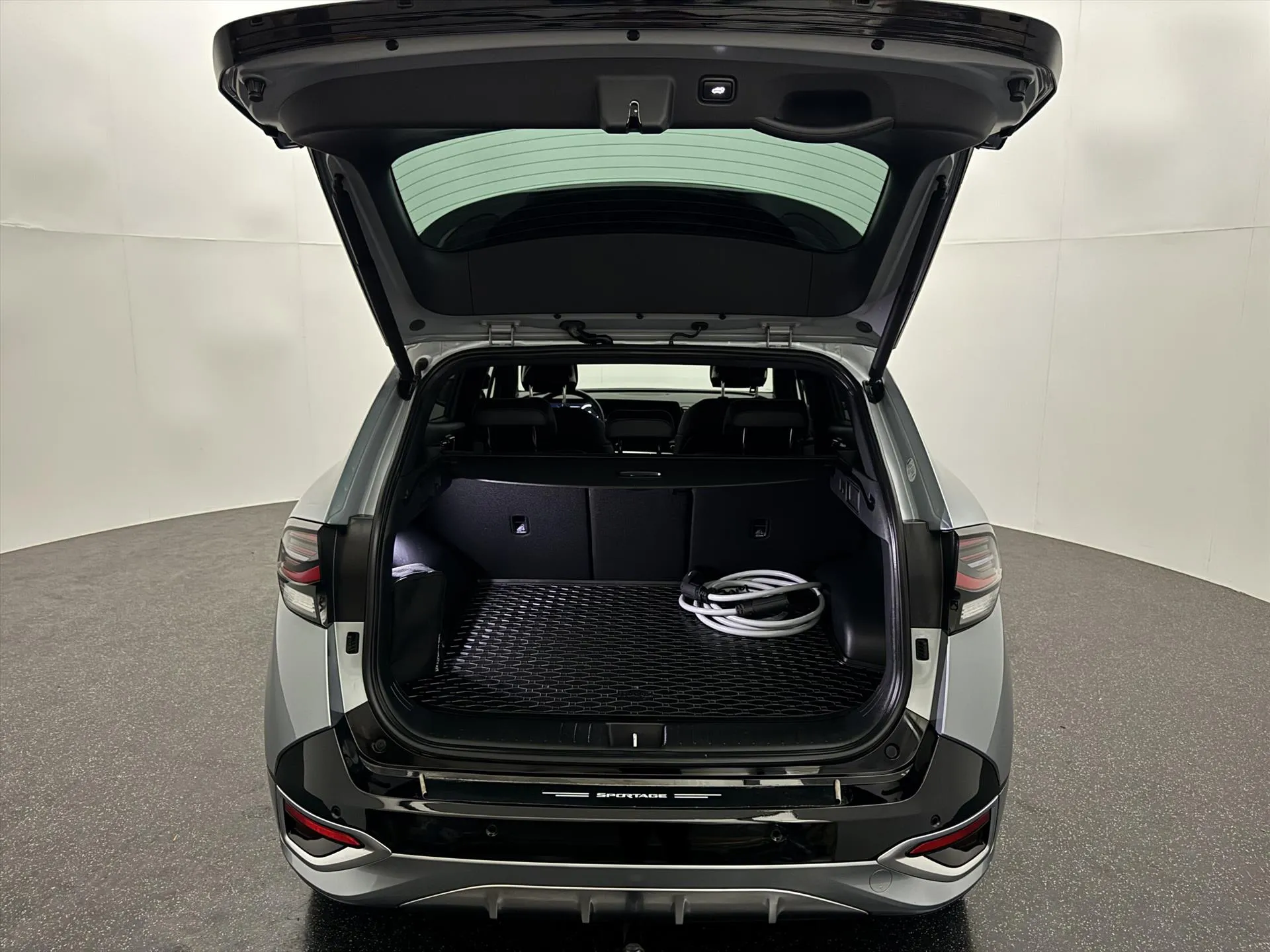 Kia Sportage met kenteken Z-152-RF – detailfoto