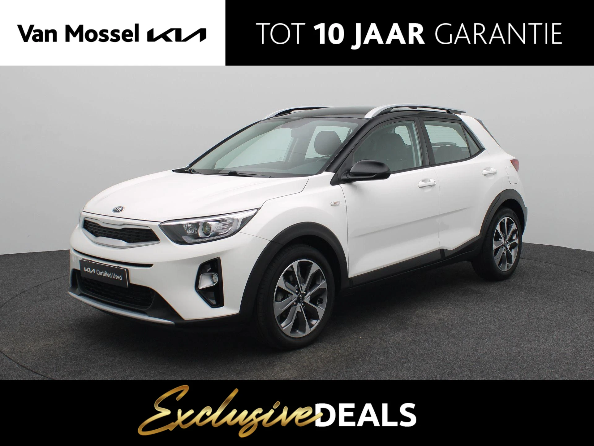 Kia Stonic met kenteken 61100 – autofoto 2
