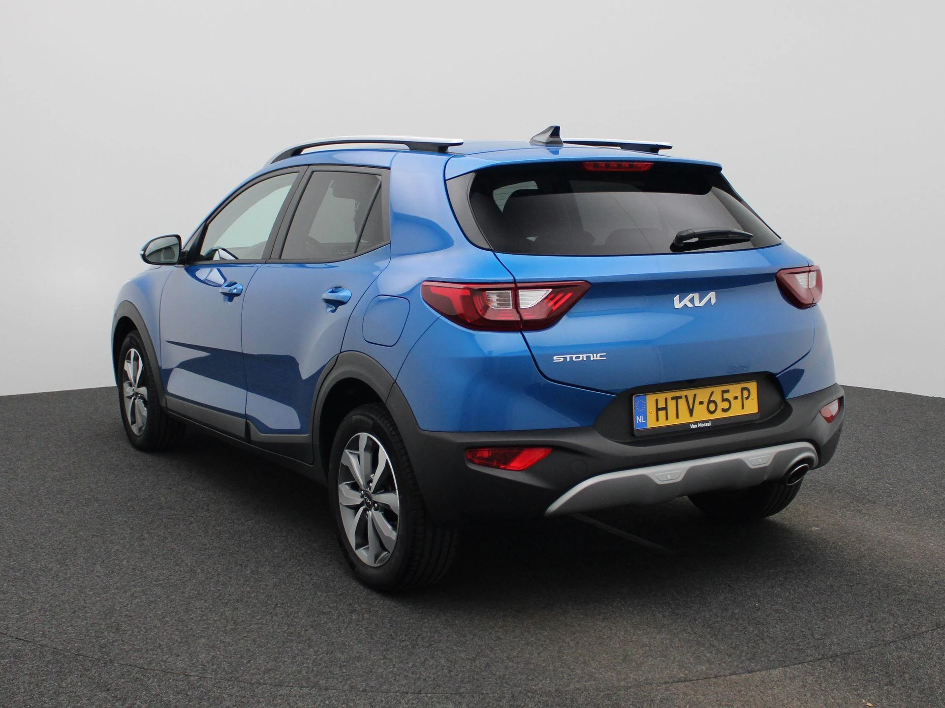 Kia Stonic met kenteken HTV-65-P – autofoto 5