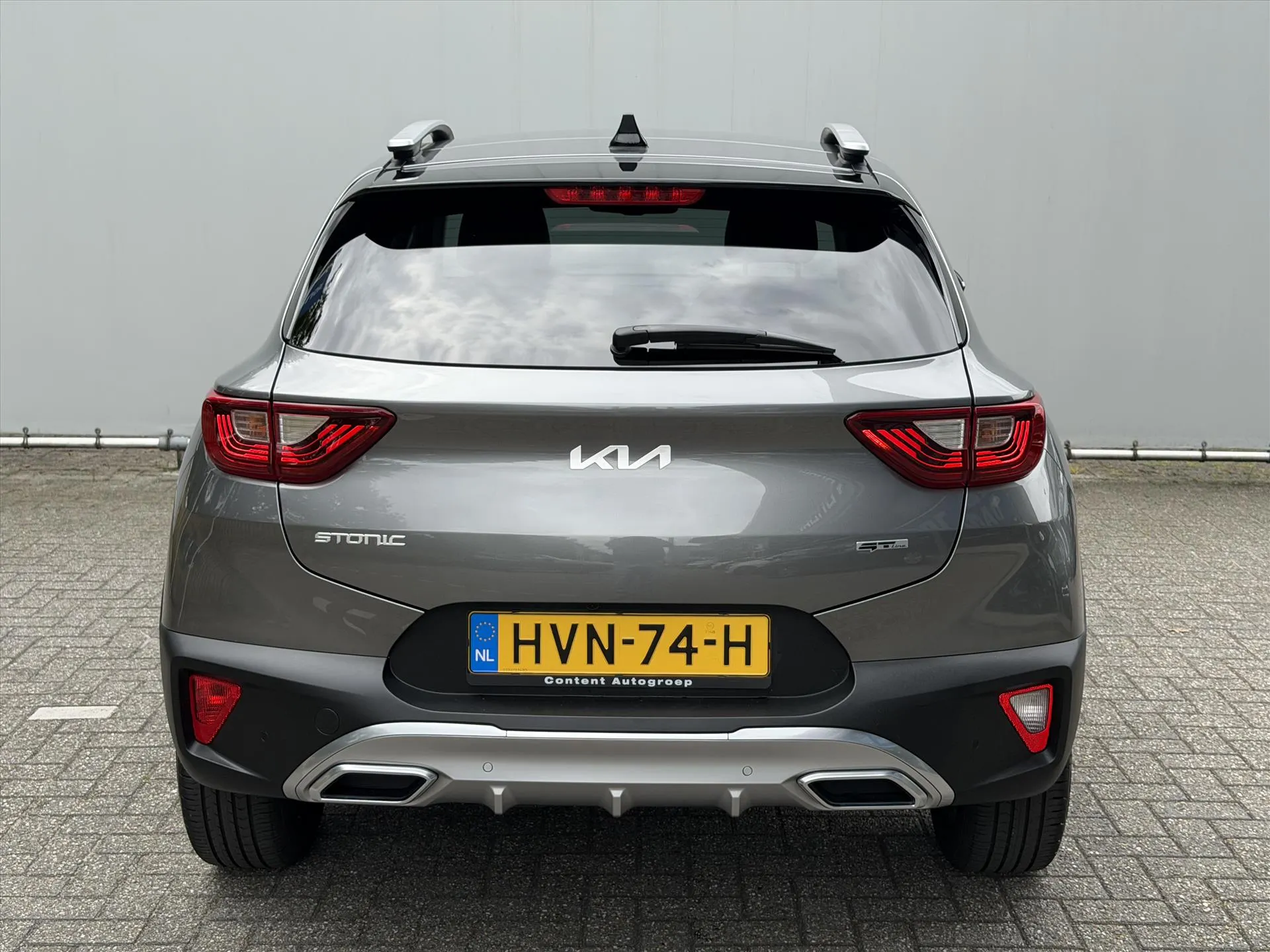 Kia Stonic met kenteken HVN-74-H – dashboard