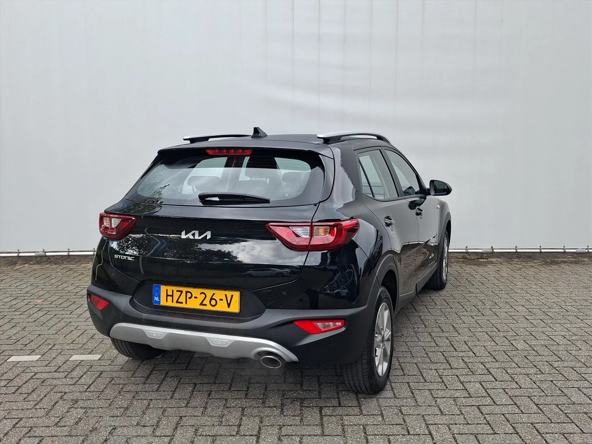 Kia Stonic met kenteken HZP-26-V – dashboard