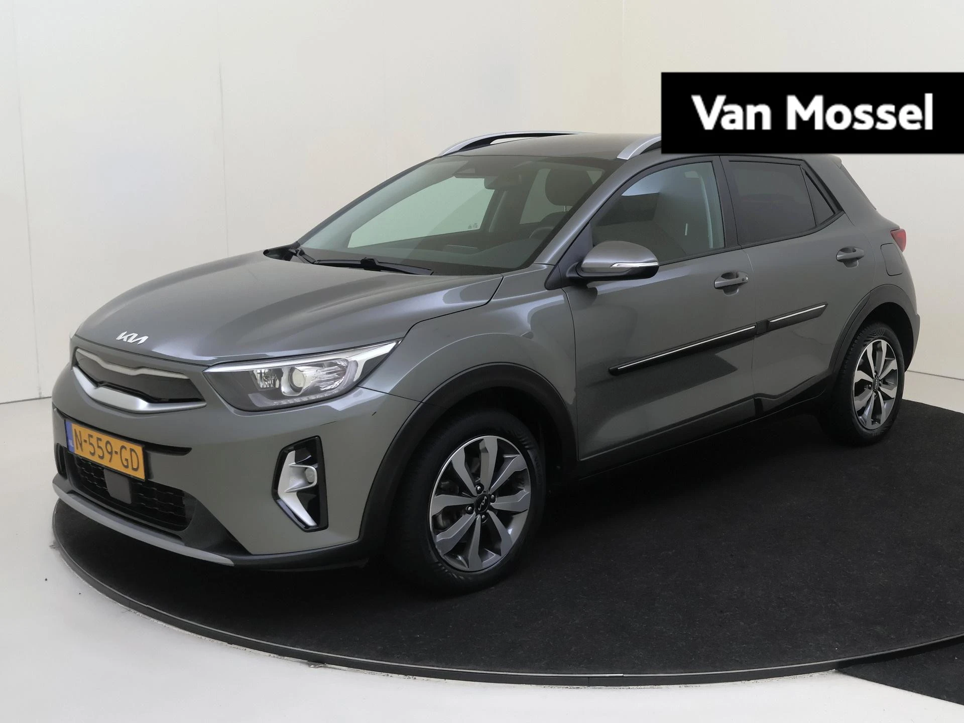 Kia Stonic met kenteken N-559-GD – autofoto 2
