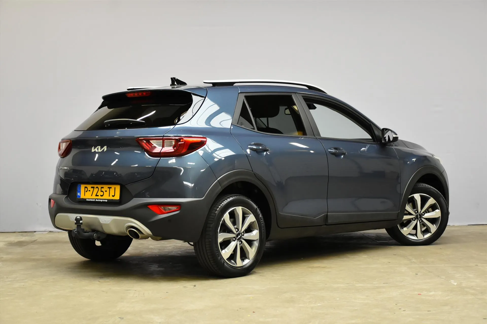Kia Stonic met kenteken P-725-TJ – detailfoto