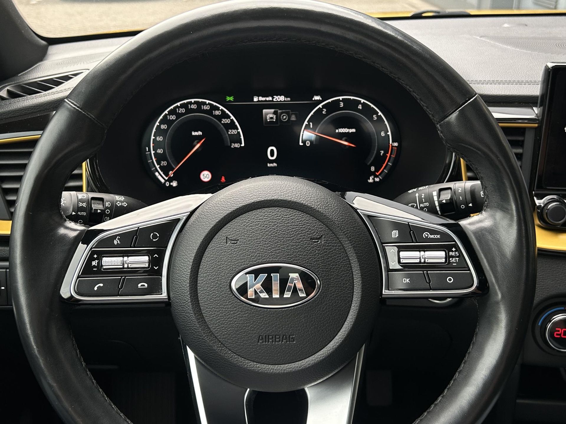 Kia Xceed met kenteken G-527-HS – detailfoto