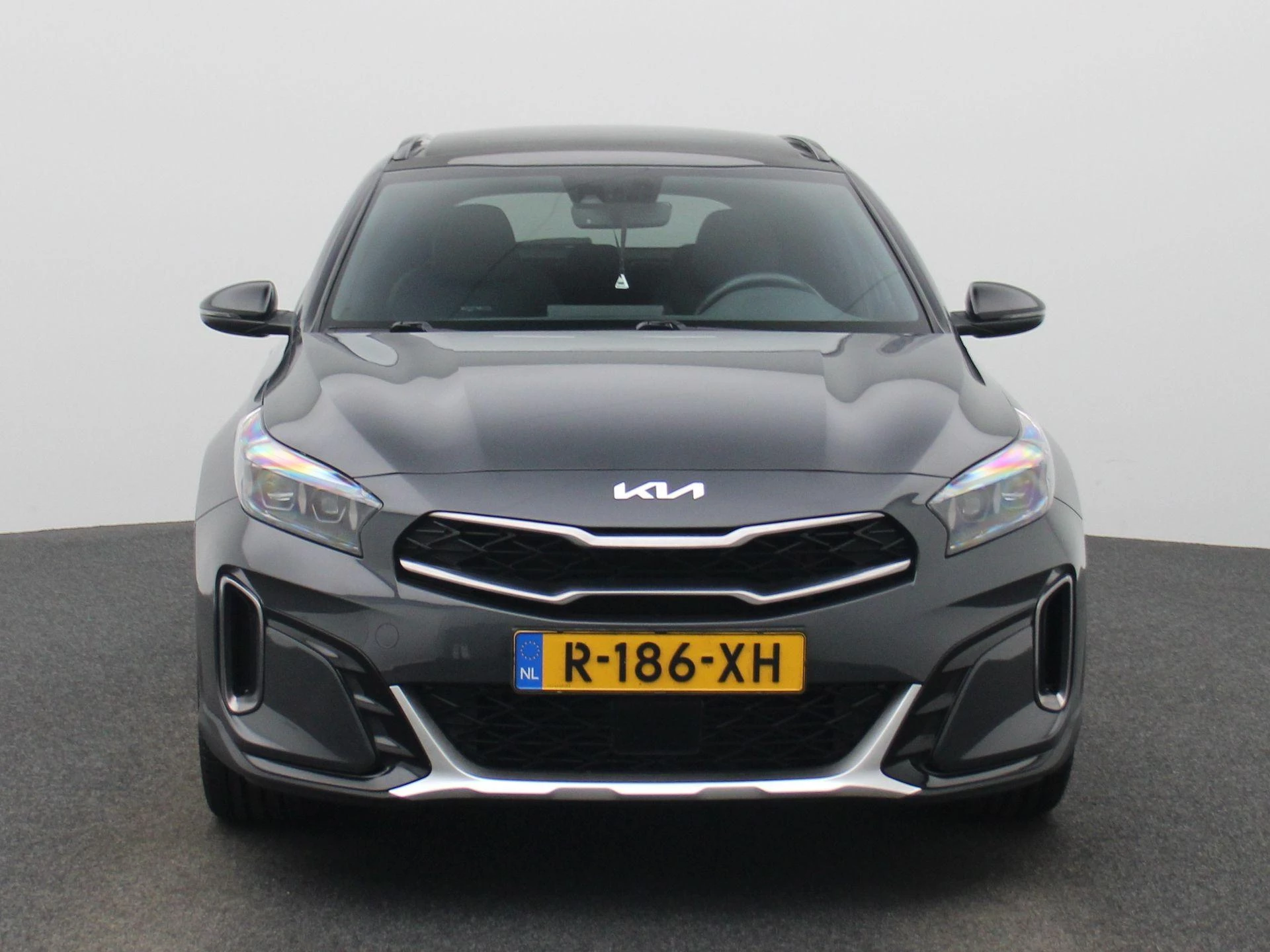 Kia Xceed met kenteken R-186-XH – autofoto 4
