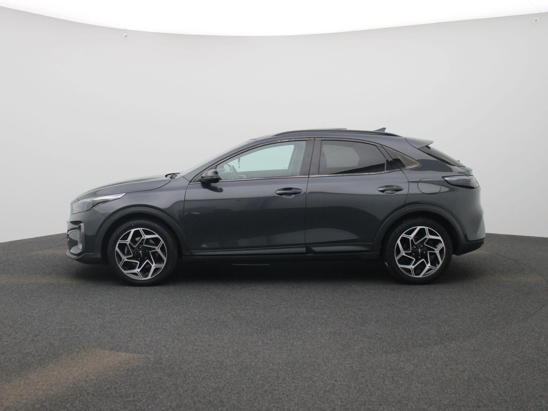 Kia Xceed met kenteken R-186-XH – autofoto 5