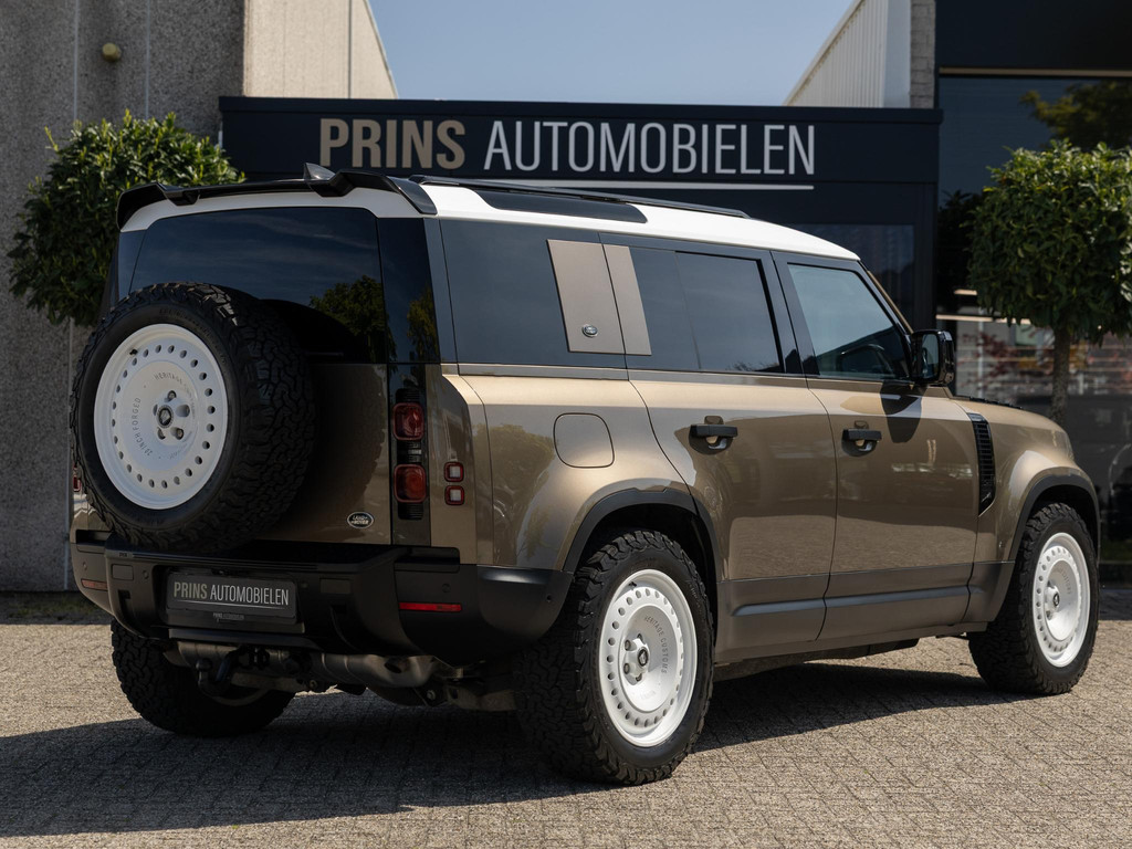Land Rover Defender – dashboard