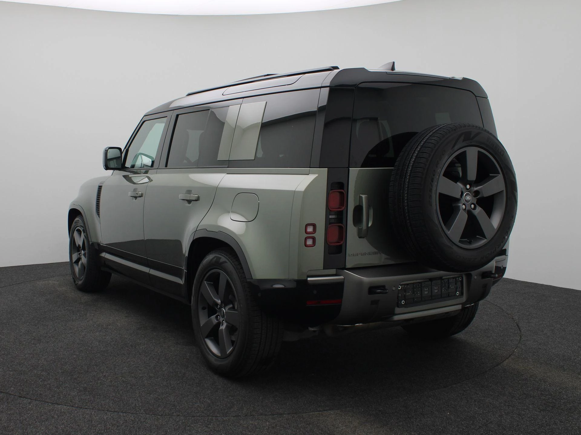Land Rover RoverDefender met kenteken 28100 – autofoto 4