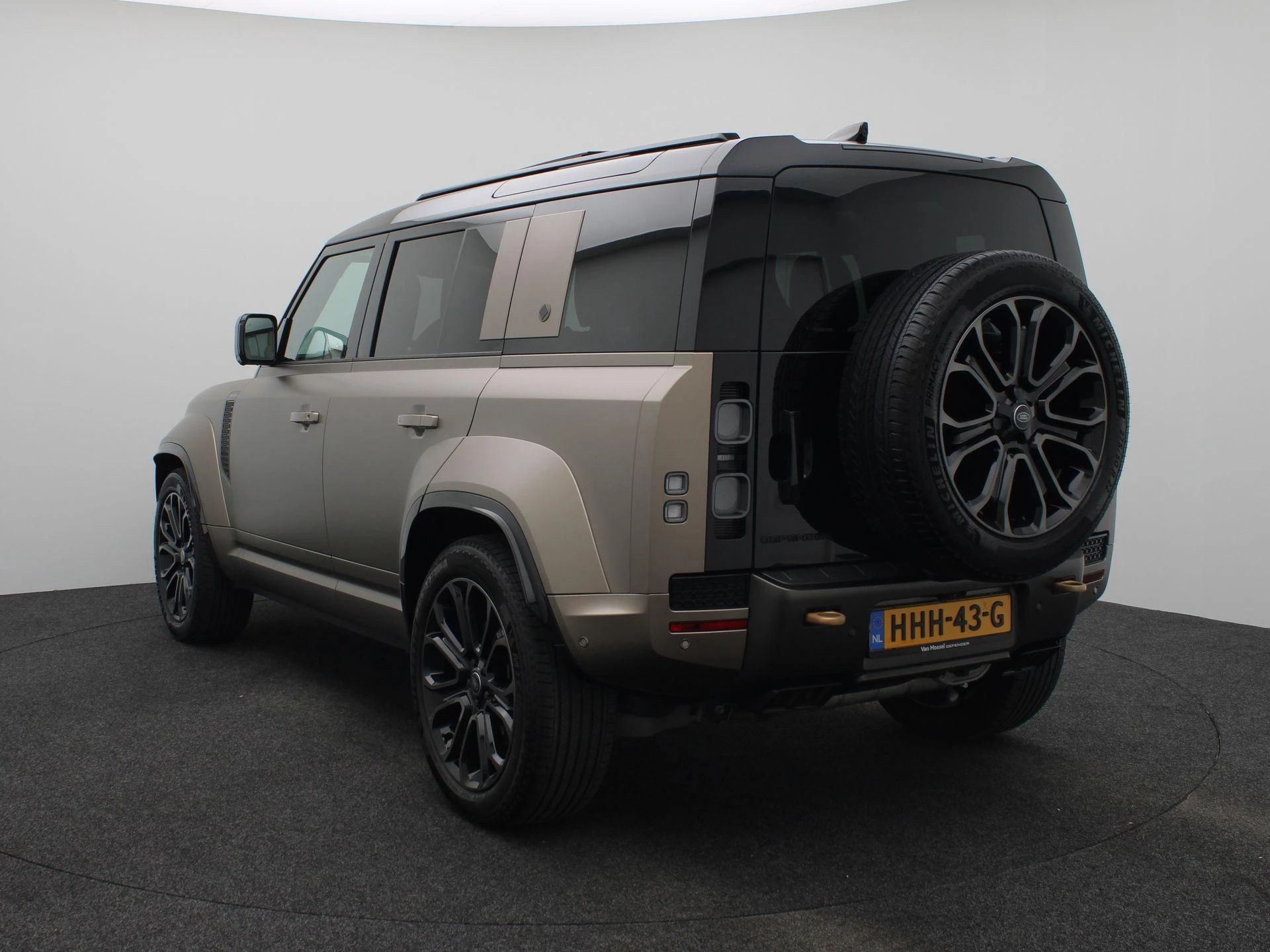 Land Rover RoverDefender met kenteken HHH-43-G – autofoto 4