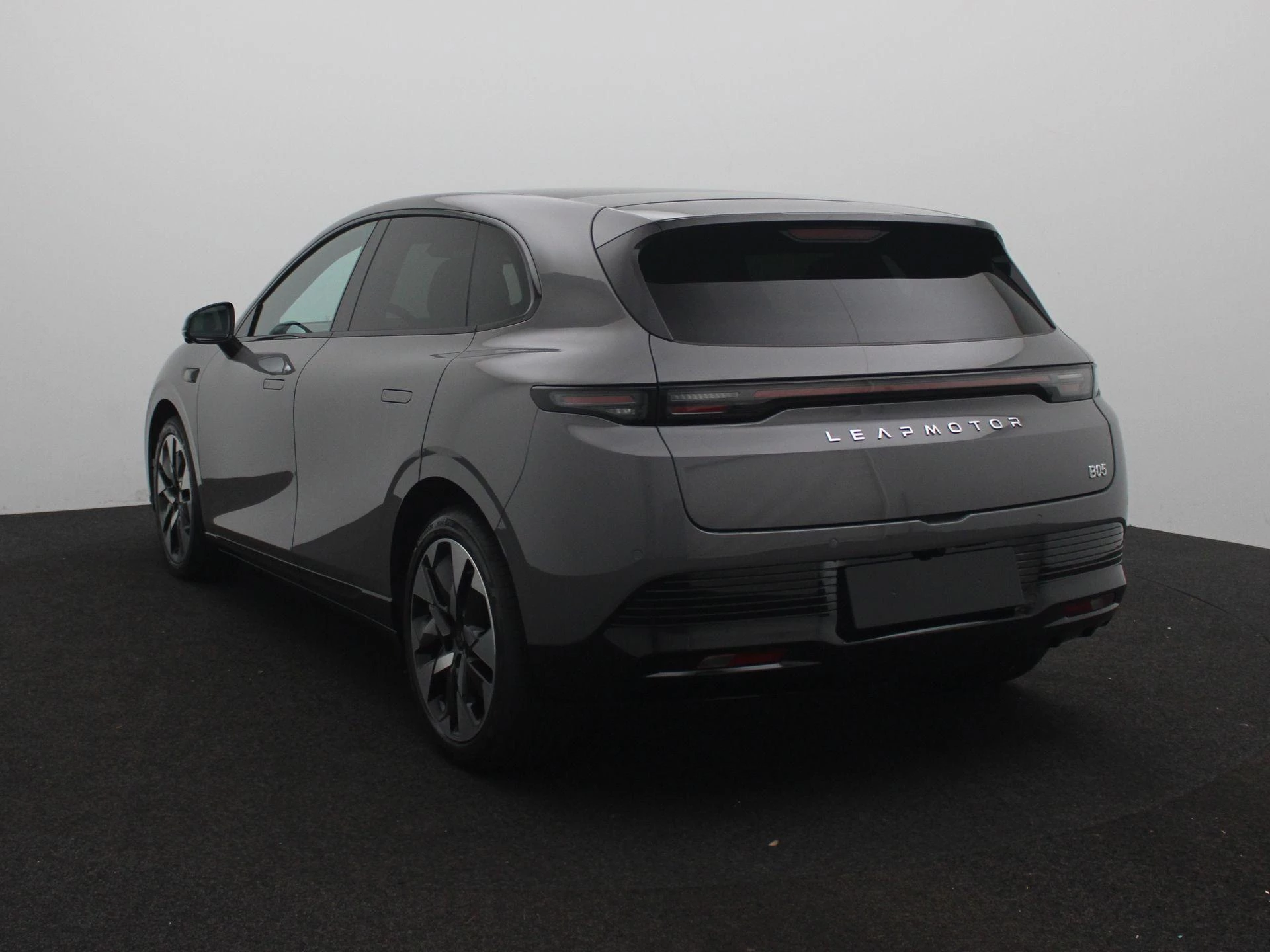 Leapmotor B05 – autofoto 4