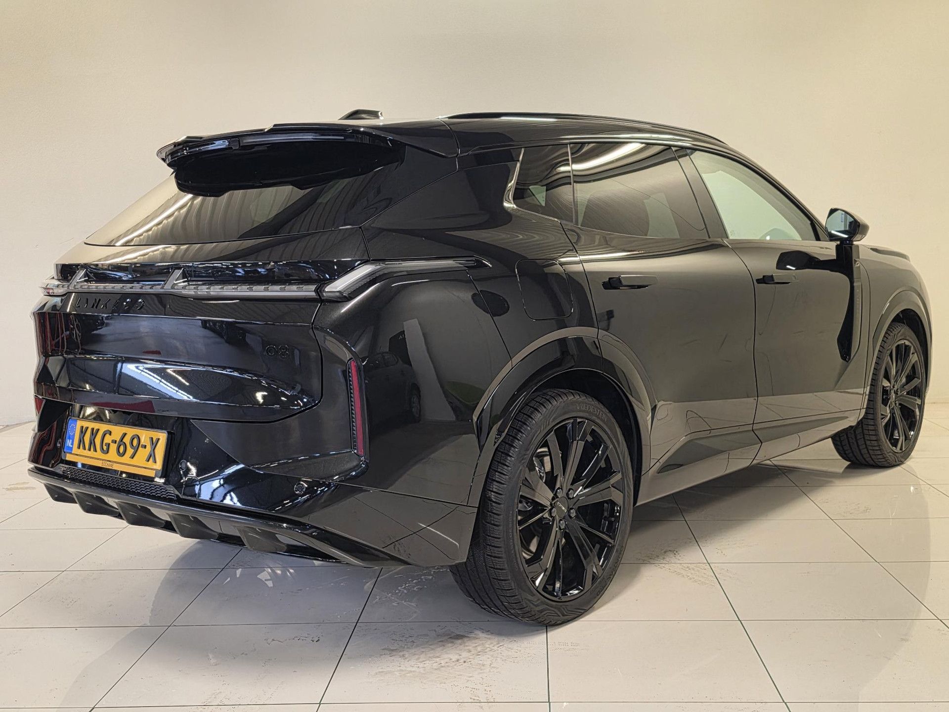Lynk & Co &Co08 met kenteken KKG-69-X – detailfoto