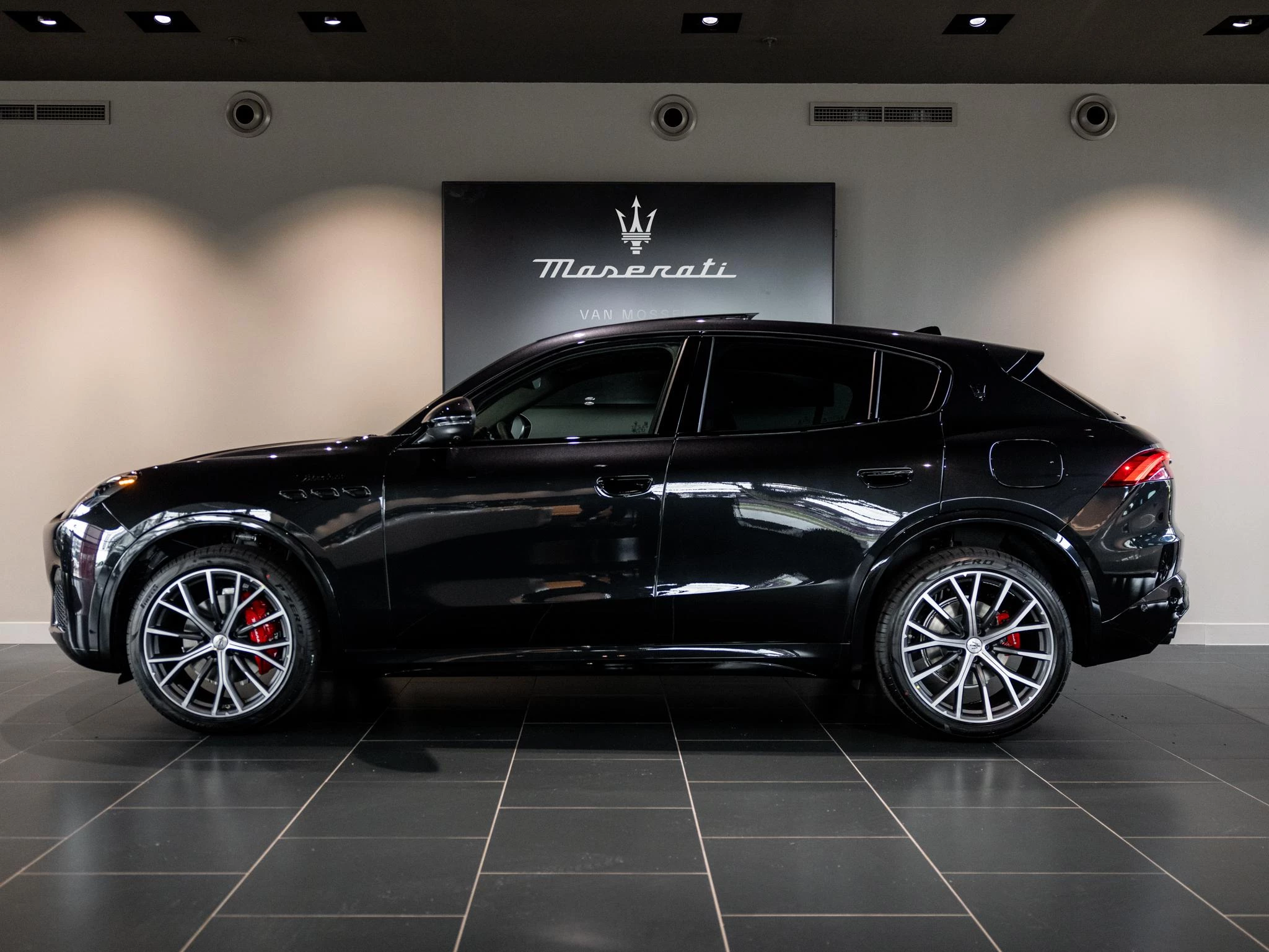 Maserati Grecale – autofoto 5