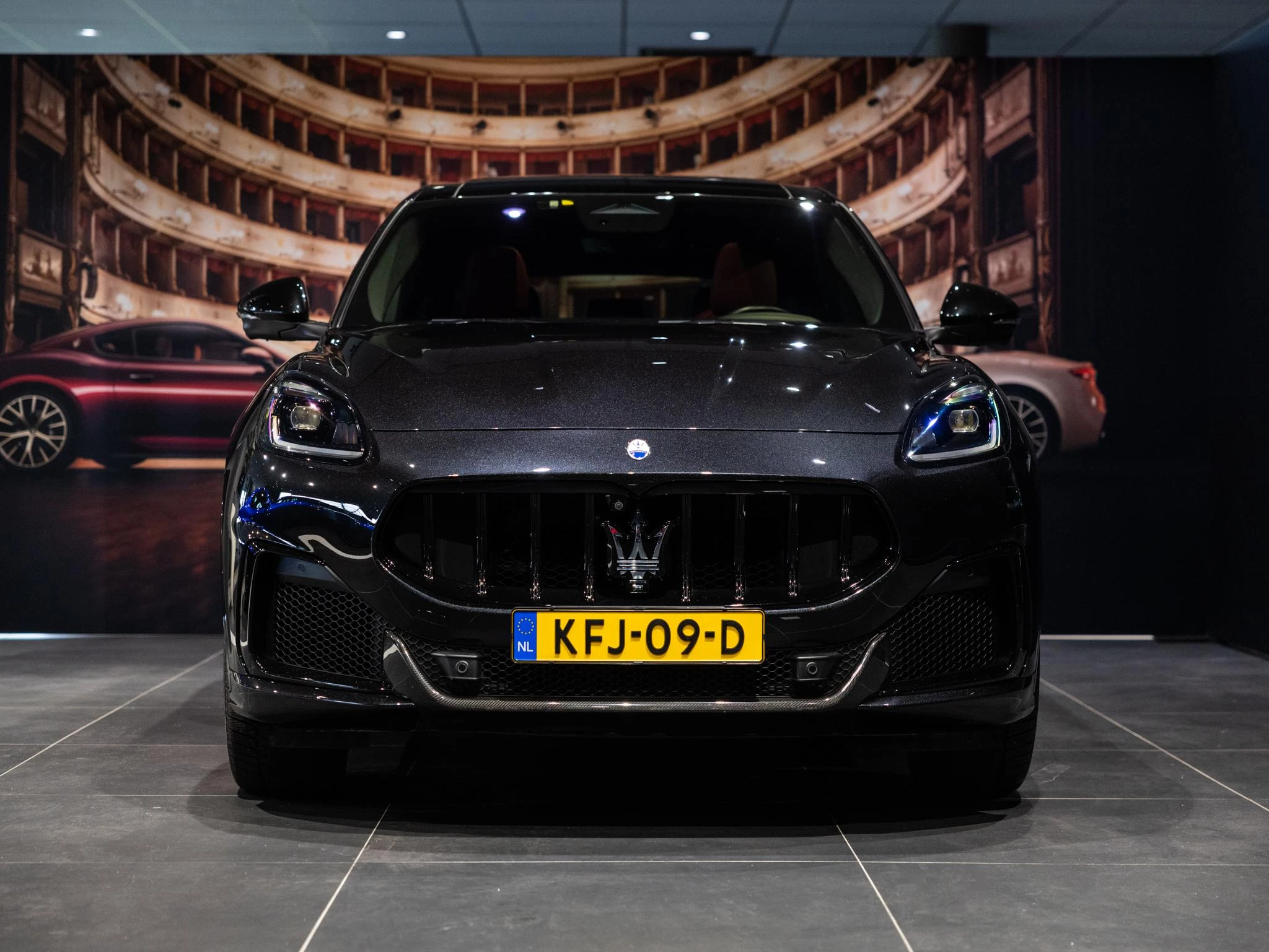 Maserati Grecale met kenteken KFJ-09-D – autofoto 4