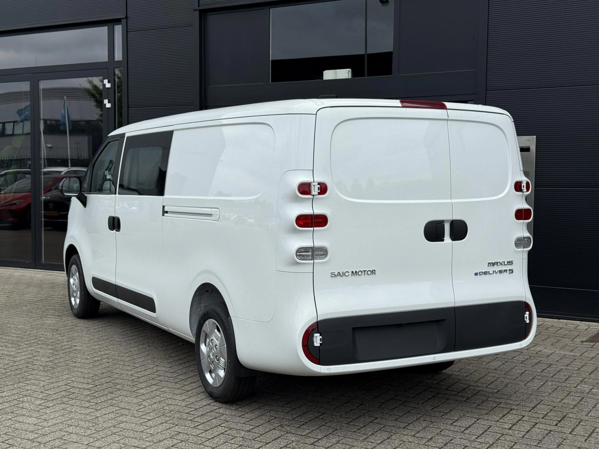Maxus eDeliver5 – autofoto 4