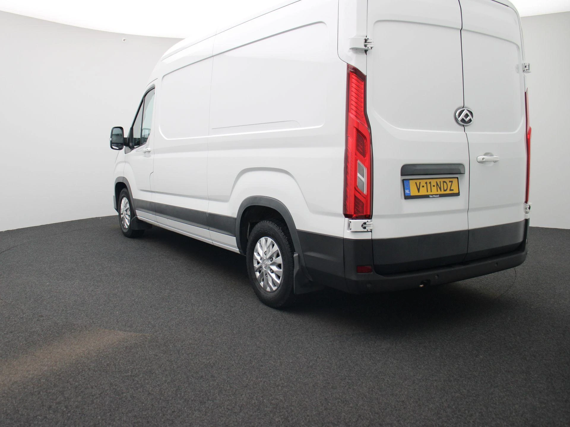 Maxus eDeliver9 – autofoto 3